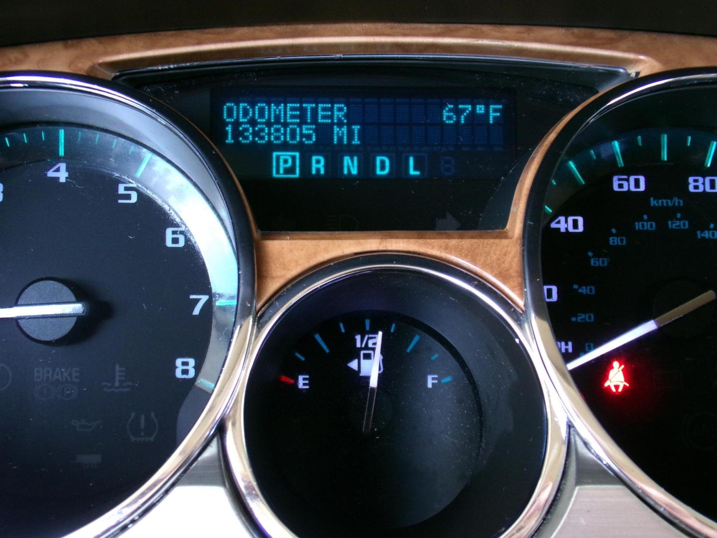 2012 White Diamond Pearl /Tan Buick Enclave Premium AWD (5GAKVDED1CJ) with an 3.6L V6 DOHC 24V engine, 6-Speed Automatic Overdrive transmission, located at 401 First NE, Bearden, AR, 71720, (870) 687-3414, 33.726528, -92.611519 - Photo#11