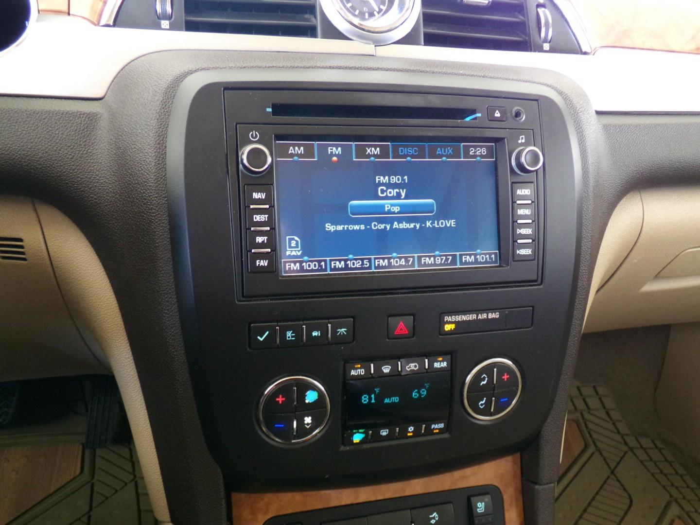 2012 White Diamond Pearl /Tan Buick Enclave Premium AWD (5GAKVDED1CJ) with an 3.6L V6 DOHC 24V engine, 6-Speed Automatic Overdrive transmission, located at 401 First NE, Bearden, AR, 71720, (870) 687-3414, 33.726528, -92.611519 - Photo#12