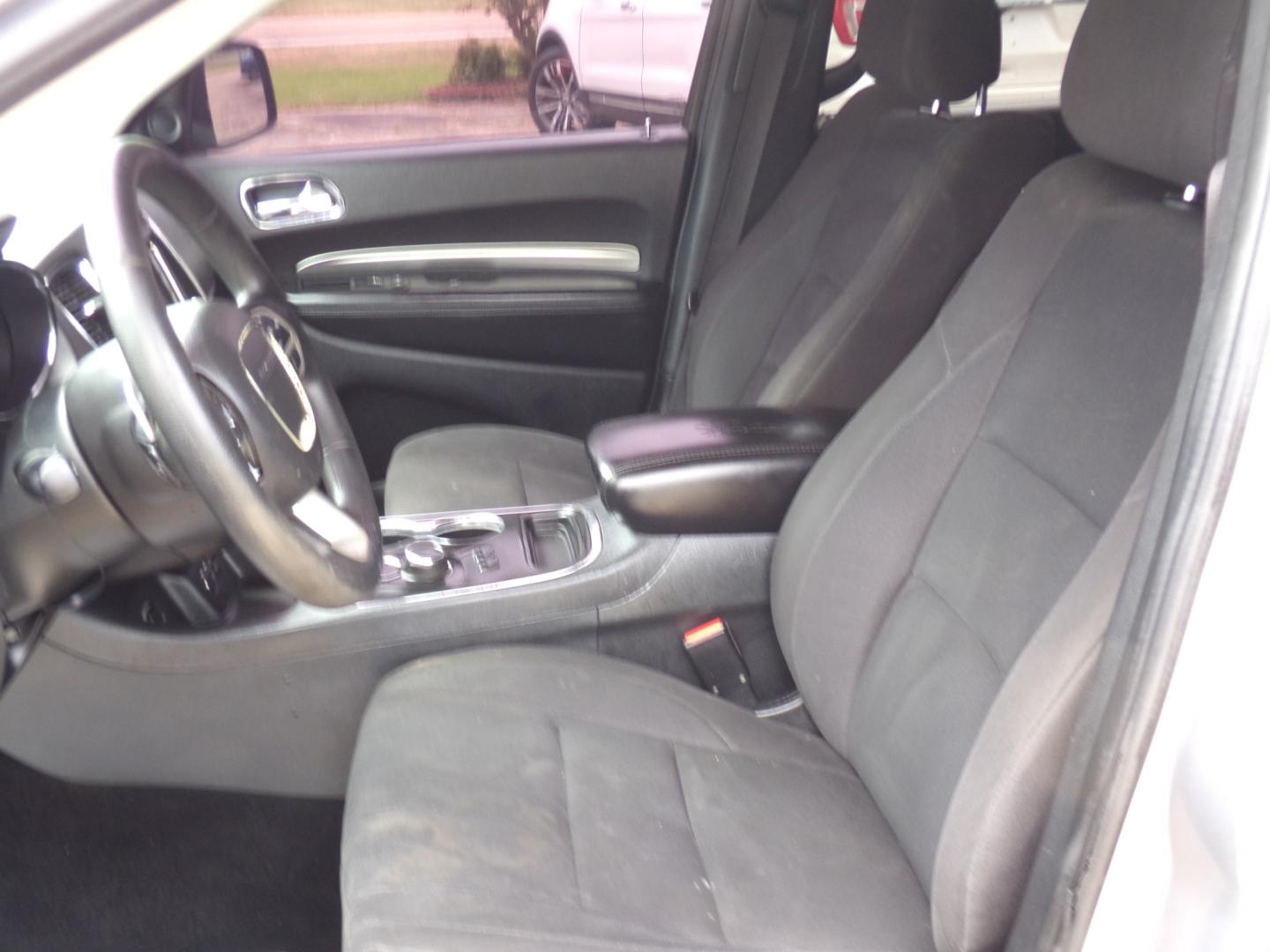 2014 Billet Metallic /Black Dodge Durango SXT AWD (1C4RDJAG9EC) with an 3.6L V6 DOHC 24V engine, 8-Speed Automatic transmission, located at 400 First NW, Bearden, AR, 71720, (870) 687-3414, 0.000000, 0.000000- Photo#8