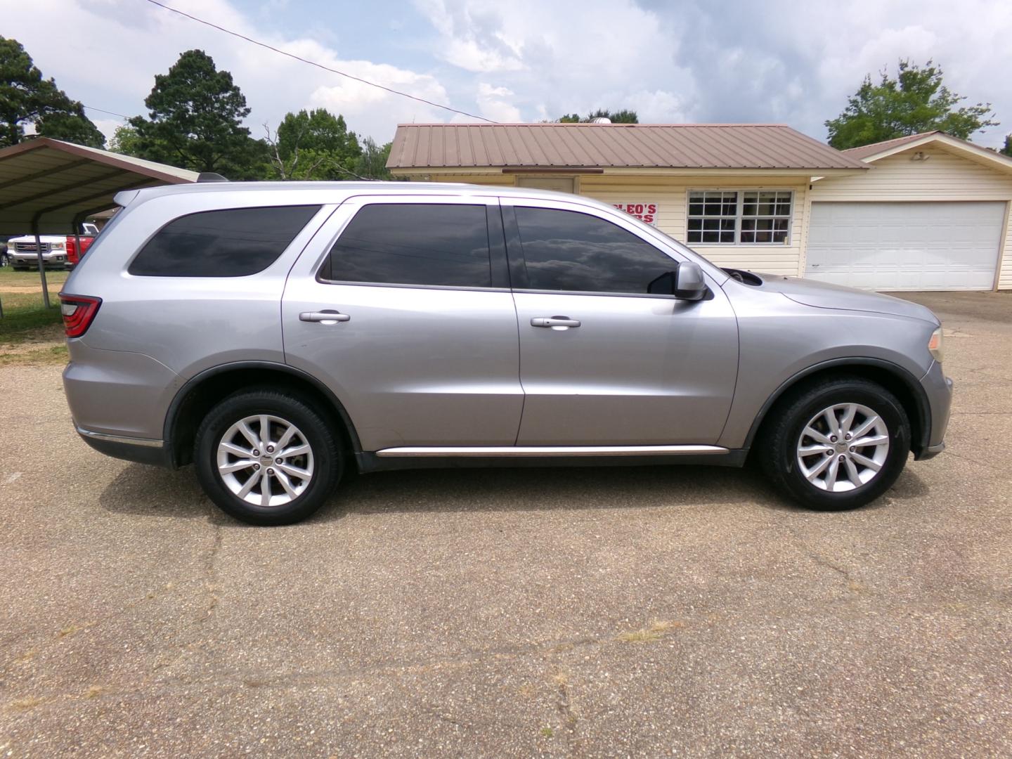 2014 Billet Metallic /Black Dodge Durango SXT AWD (1C4RDJAG9EC) with an 3.6L V6 DOHC 24V engine, 8-Speed Automatic transmission, located at 400 First NW, Bearden, AR, 71720, (870) 687-3414, 0.000000, 0.000000- Photo#22