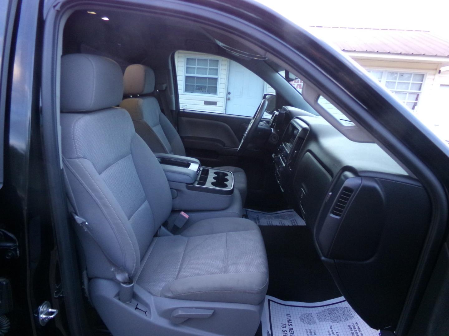 2015 Black /Gray GMC Sierra 1500 Base (1GTR1TECXFZ) with an 5.3L V8 engine, automatic transmission, located at 401 First NE, Bearden, AR, 71720, (870) 687-3414, 33.726528, -92.611519 - Photo#15