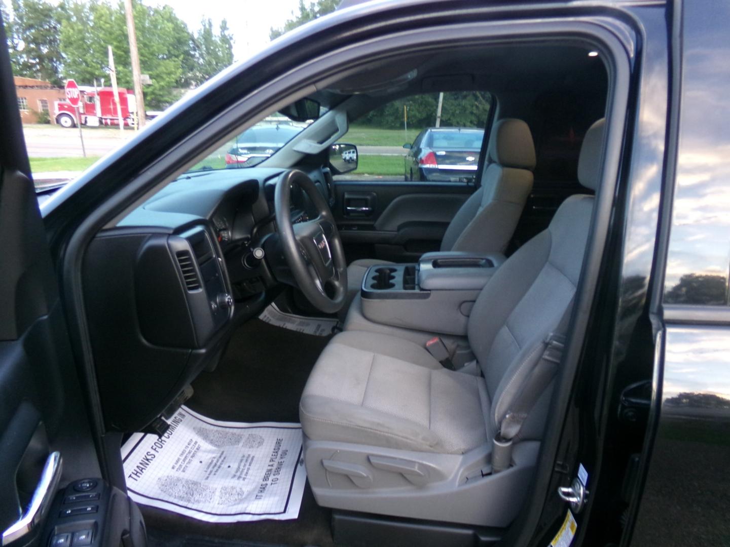 2015 Black /Gray GMC Sierra 1500 Base (1GTR1TECXFZ) with an 5.3L V8 engine, automatic transmission, located at 401 First NE, Bearden, AR, 71720, (870) 687-3414, 33.726528, -92.611519 - Photo#9