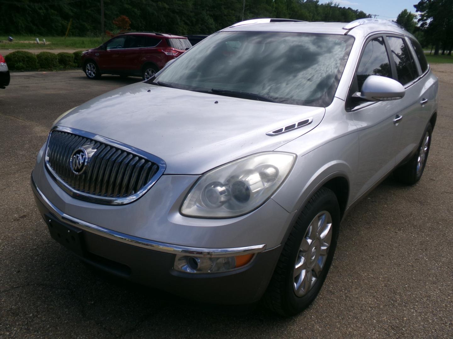 2012 Switchblade Silver /Brown Buick Enclave CXL (5GAKRCED1CJ) with an 3.6L engine, automatic transmission, located at 401 First NE, Bearden, AR, 71720, (870) 687-3414, 33.726528, -92.611519 - Photo#0