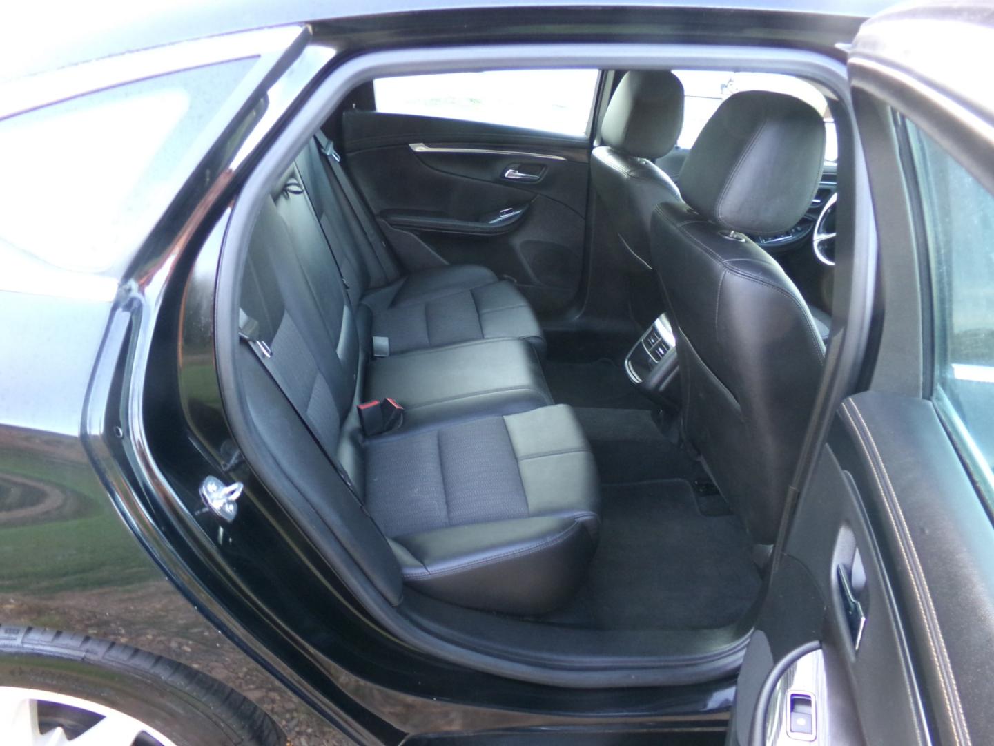 2019 Black /Black Chevrolet Impala LT (2G11Z5SA2K9) with an 2.5L engine, automatic transmission, located at 401 First NE, Bearden, AR, 71720, (870) 687-3414, 33.726528, -92.611519 - Photo#16
