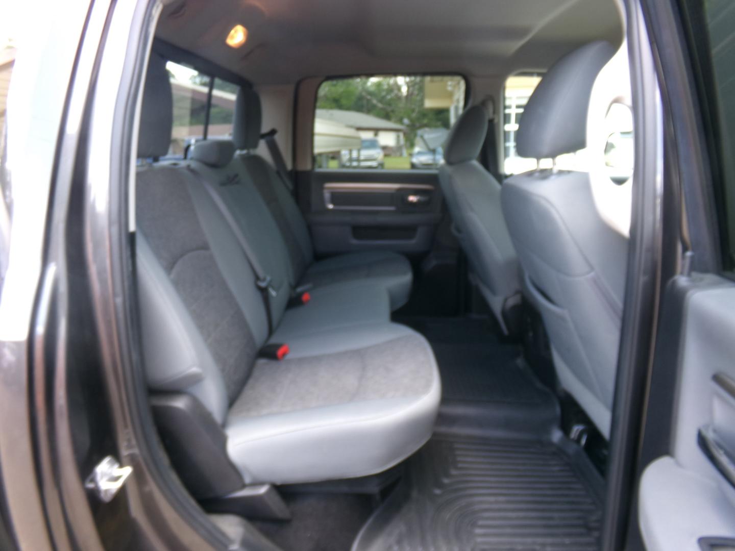 2016 Granite Crystal Metallic /Gray RAM 1500 SLT Big Horn Edition (3C6RR7LT2GG) with an 5.7L Hemi V8 engine, 8-speed automatic transmission, located at 401 First NE, Bearden, AR, 71720, (870) 687-3414, 33.726528, -92.611519 - Photo#23