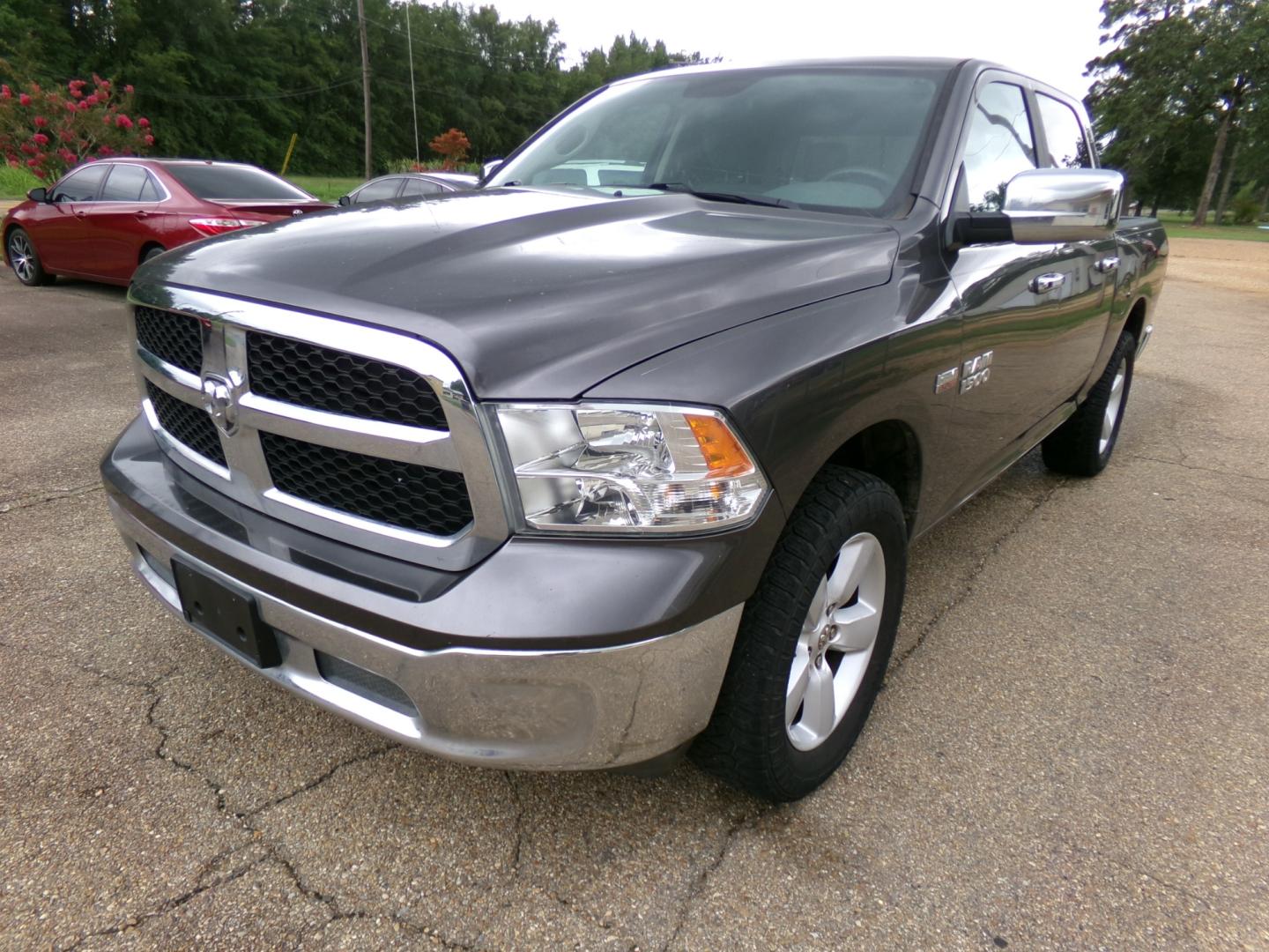2018 Granite Crystal Metallic /Gray RAM 1500 SLT (1C6RR7LT2JS) with an 5.3L V8 engine, Automatic transmission, located at 401 First NE, Bearden, AR, 71720, (870) 687-3414, 33.726528, -92.611519 - Photo#0