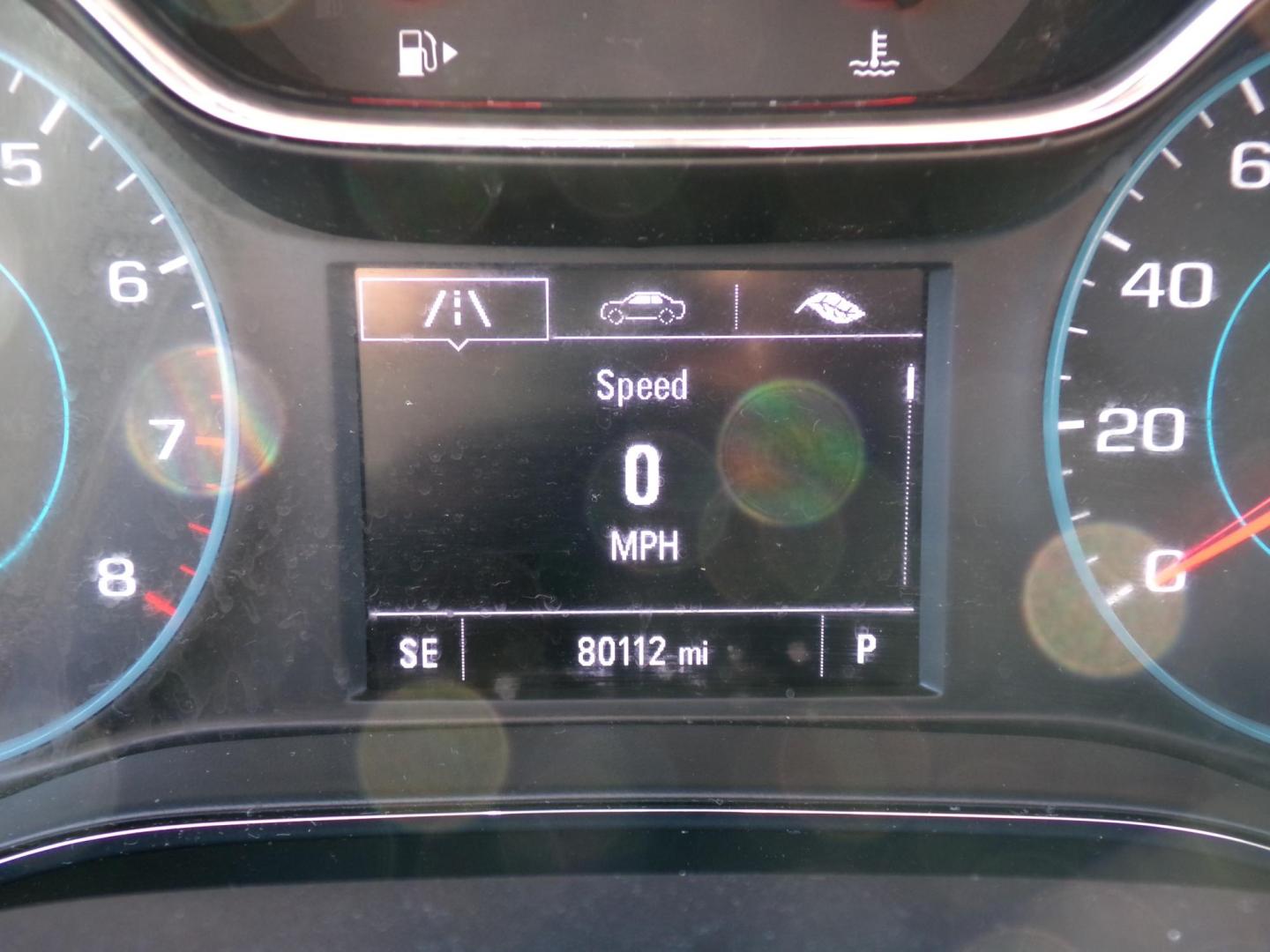 2018 /Charcoal Chevrolet Cruze LS Auto (1G1BC5SM4J7) with an 1.4L L4 DOHC 16V TURBO engine, 6A transmission, located at 401 First NE, Bearden, AR, 71720, (870) 687-3414, 33.726528, -92.611519 - CARFAX-CERTIFIED ONE OWNER! ONLY 80K MILES! - Photo#8