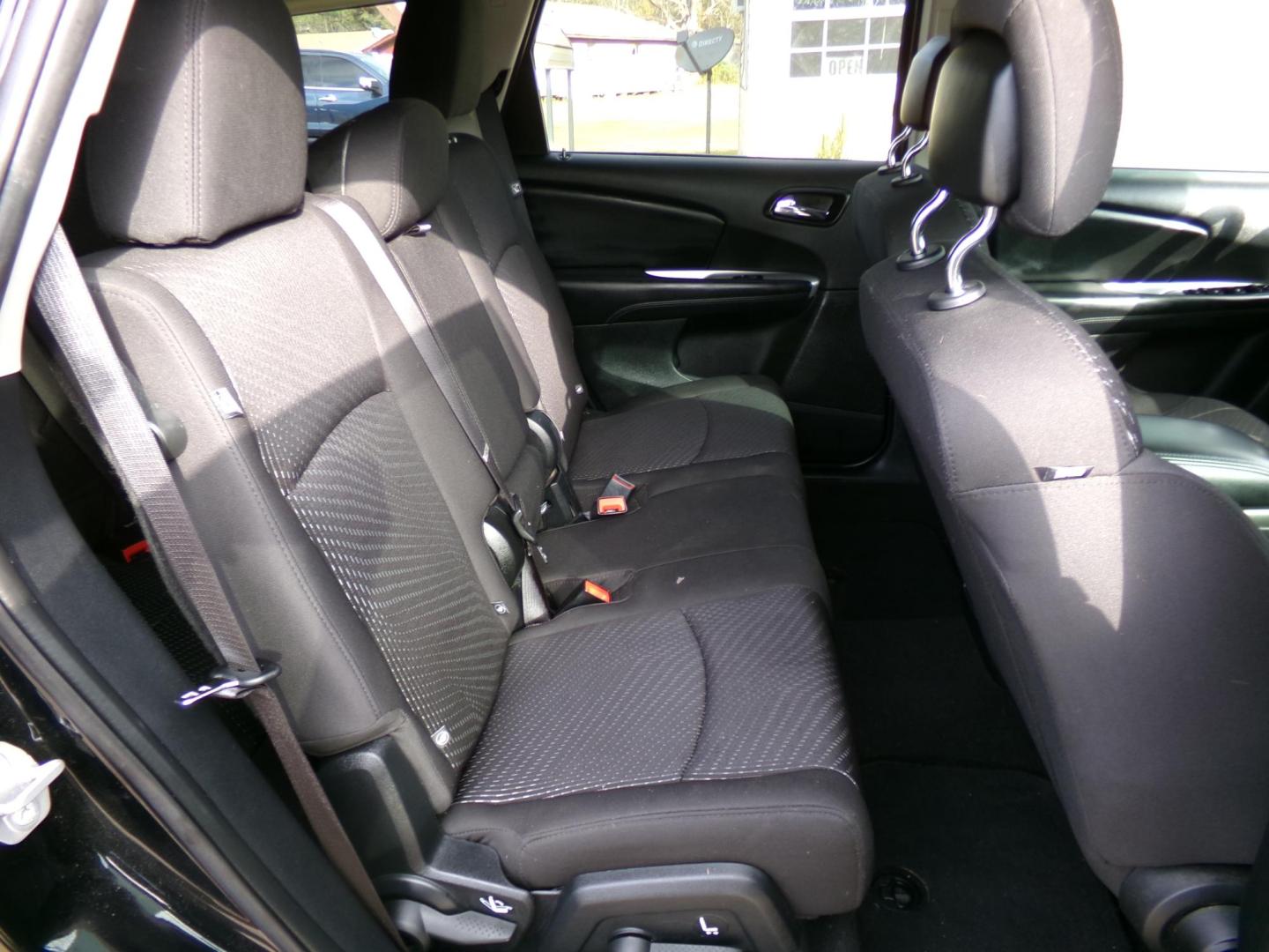 2017 Black /Black Dodge Journey SE (3C4PDCAB9HT) with an 2.4L L4 DOHC 16V engine, 4A transmission, located at 401 First NE, Bearden, AR, 71720, (870) 687-3414, 33.726528, -92.611519 - Photo#14