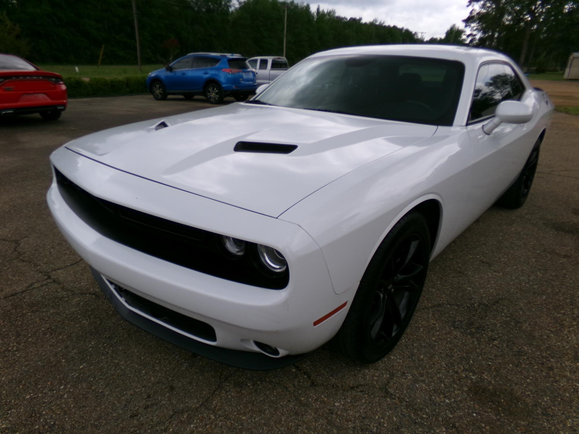 photo of 2018 Dodge Challenger SXT