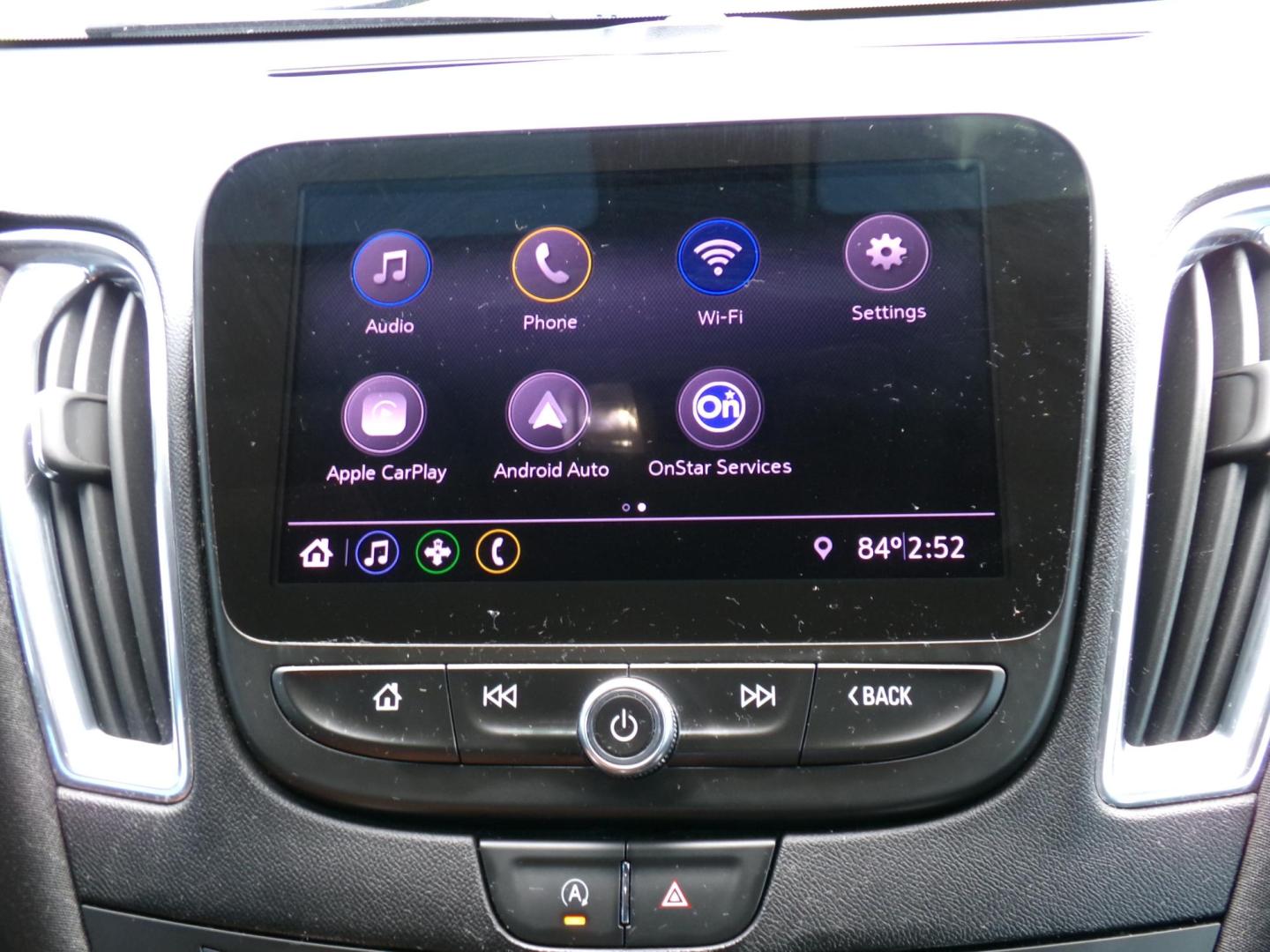 2020 Carbon Flash Metallic /Black Chevrolet Malibu LT (1G1ZD5ST1LF) with an 1.5L L4 DOHC 16V engine, 6A transmission, located at 401 First NE, Bearden, AR, 71720, (870) 687-3414, 33.726528, -92.611519 - Photo#9