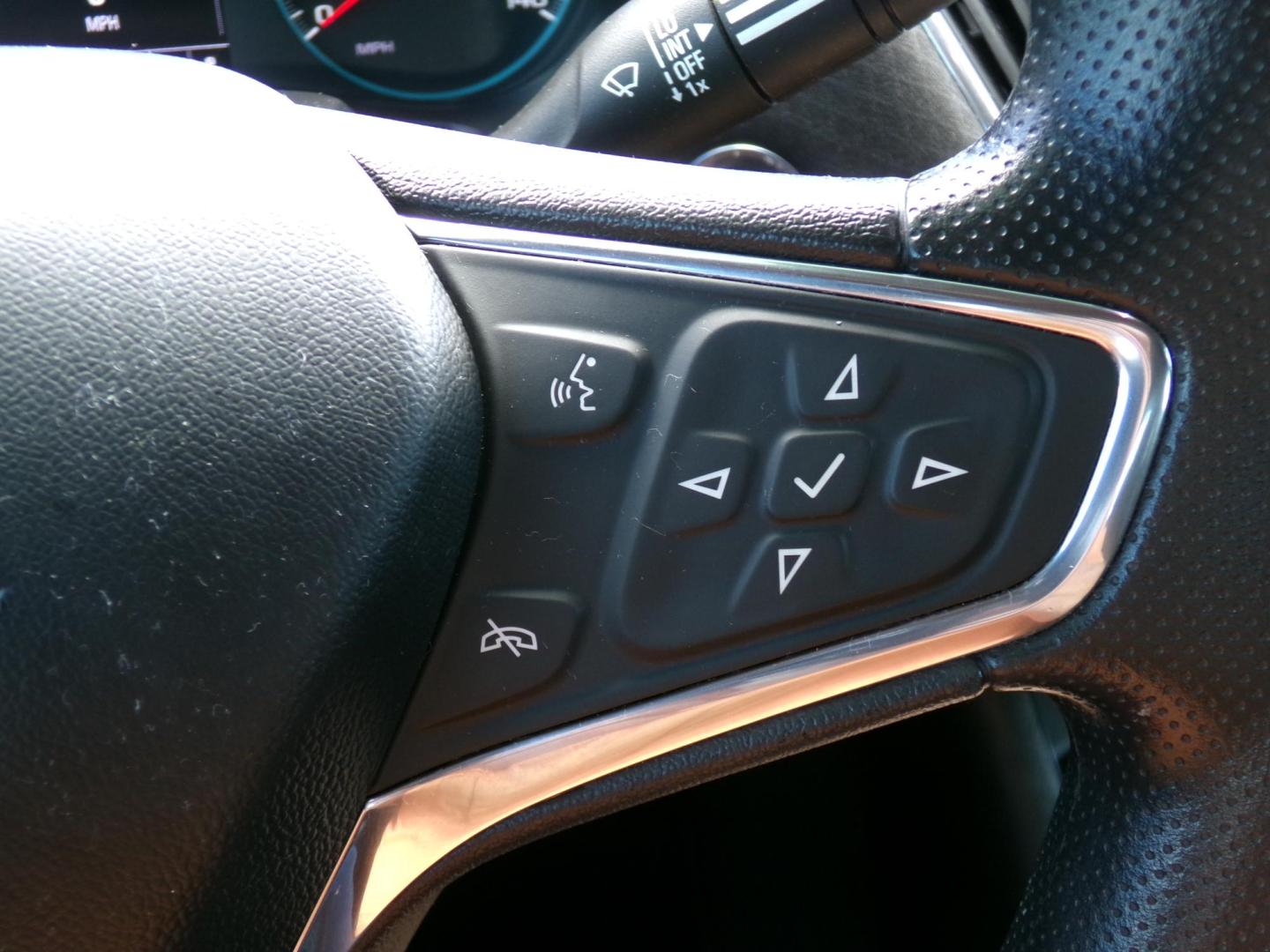 2020 Carbon Flash Metallic /Black Chevrolet Malibu LT (1G1ZD5ST1LF) with an 1.5L L4 DOHC 16V engine, 6A transmission, located at 401 First NE, Bearden, AR, 71720, (870) 687-3414, 33.726528, -92.611519 - Photo#12