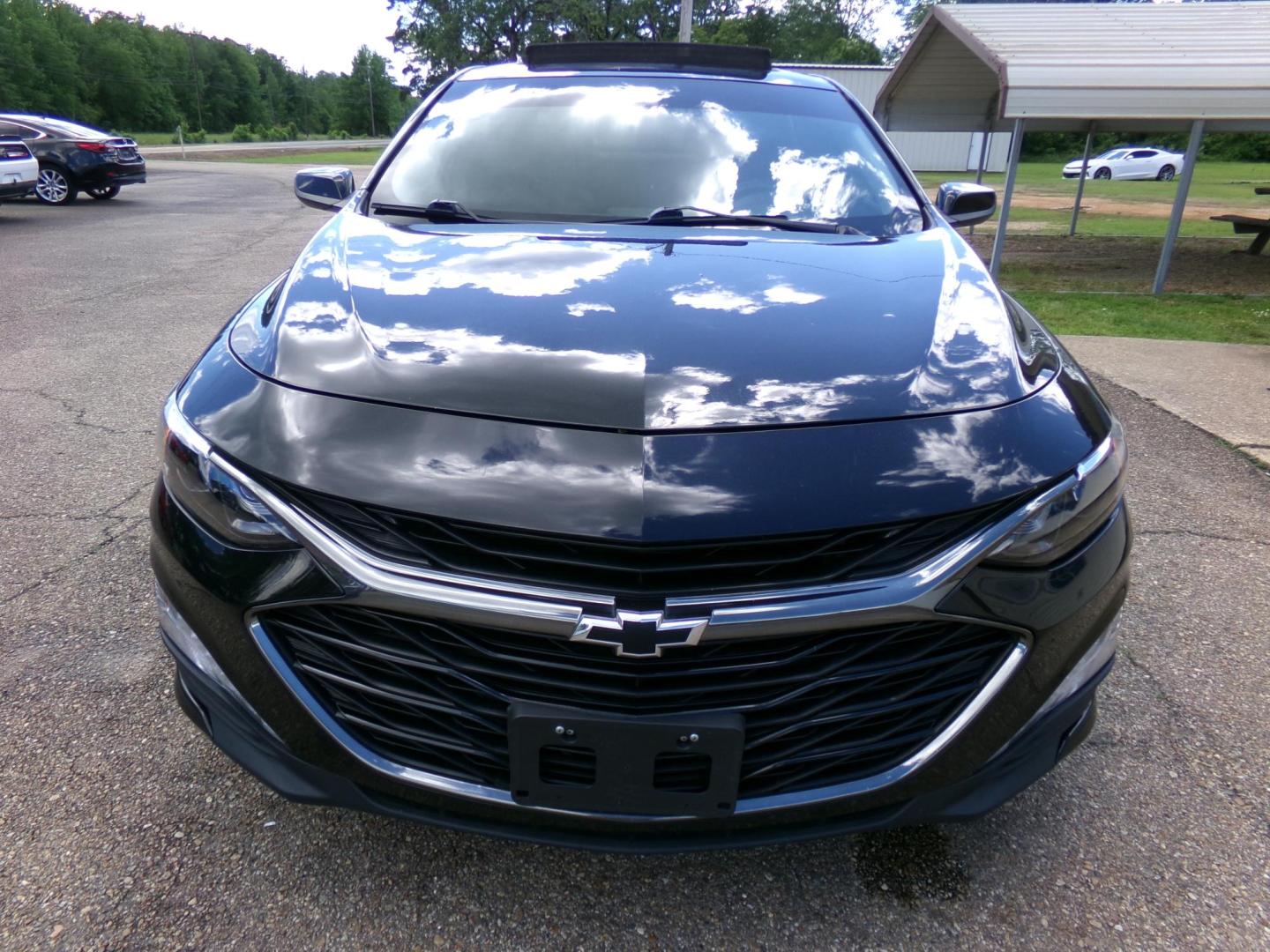 2020 Carbon Flash Metallic /Black Chevrolet Malibu LT (1G1ZD5ST1LF) with an 1.5L L4 DOHC 16V engine, 6A transmission, located at 401 First NE, Bearden, AR, 71720, (870) 687-3414, 33.726528, -92.611519 - Photo#21