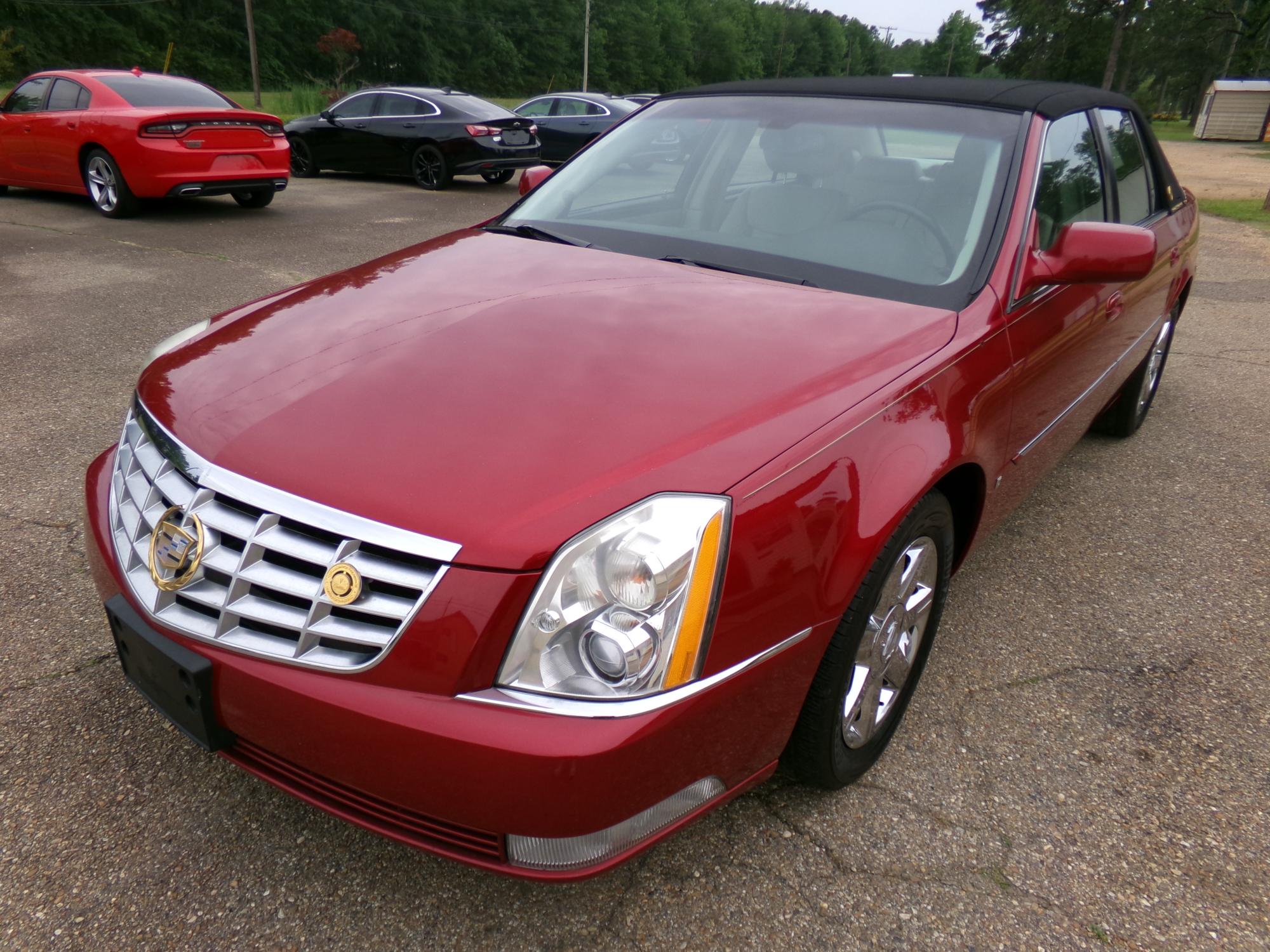 photo of 2010 Cadillac DTS V8