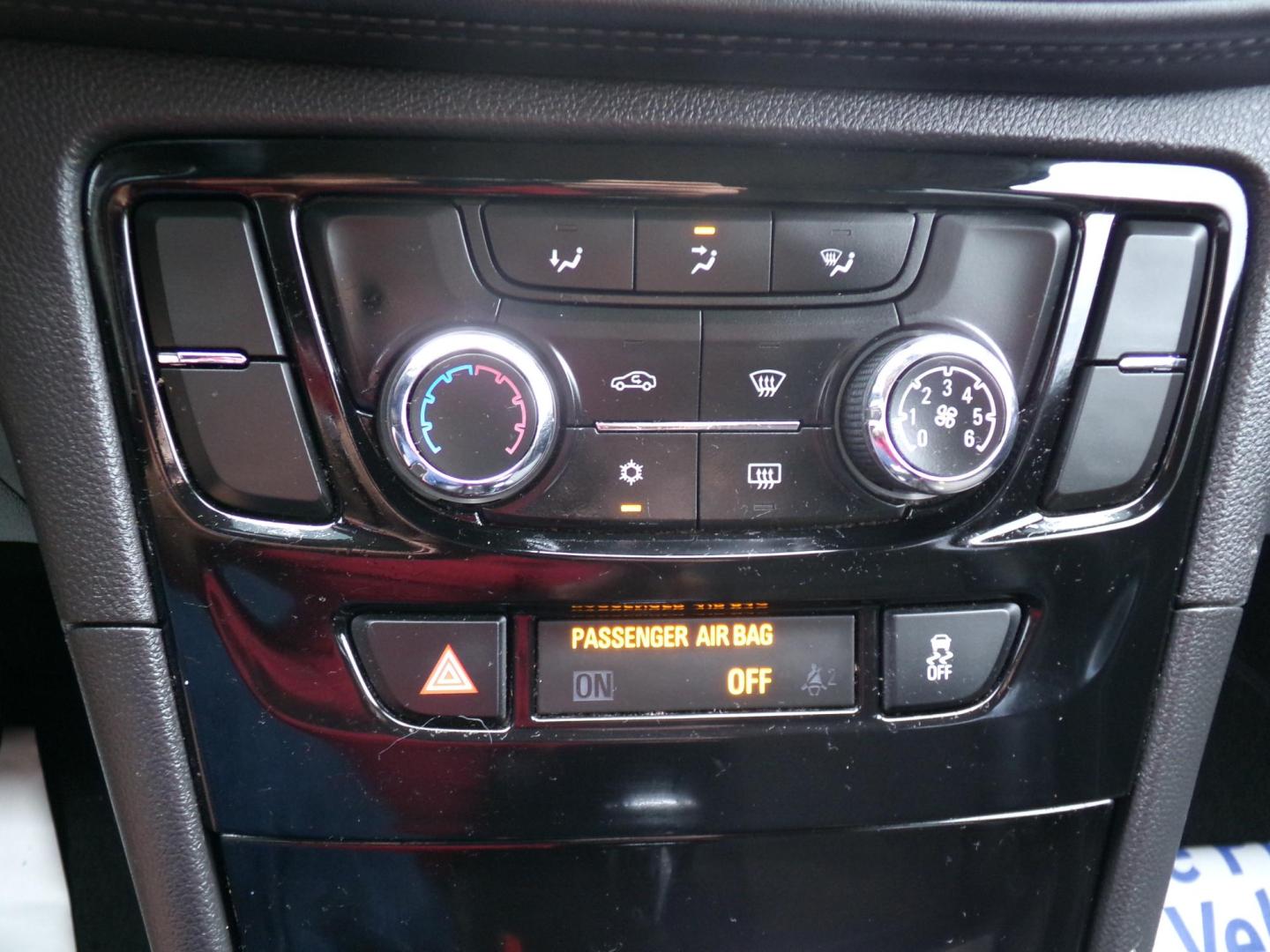 2019 Coppertino Metallic 3 /Black Buick Encore Preferred FWD (KL4CJASB3KB) with an 1.4L L4 DOHC 16V TURBO engine, 6A transmission, located at 401 First NE, Bearden, AR, 71720, (870) 687-3414, 33.726528, -92.611519 - Photo#12