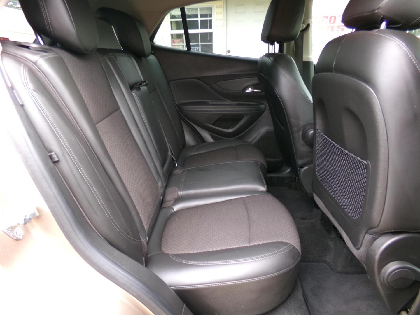 2019 Coppertino Metallic 3 /Black Buick Encore Preferred FWD (KL4CJASB3KB) with an 1.4L L4 DOHC 16V TURBO engine, 6A transmission, located at 401 First NE, Bearden, AR, 71720, (870) 687-3414, 33.726528, -92.611519 - Photo#17
