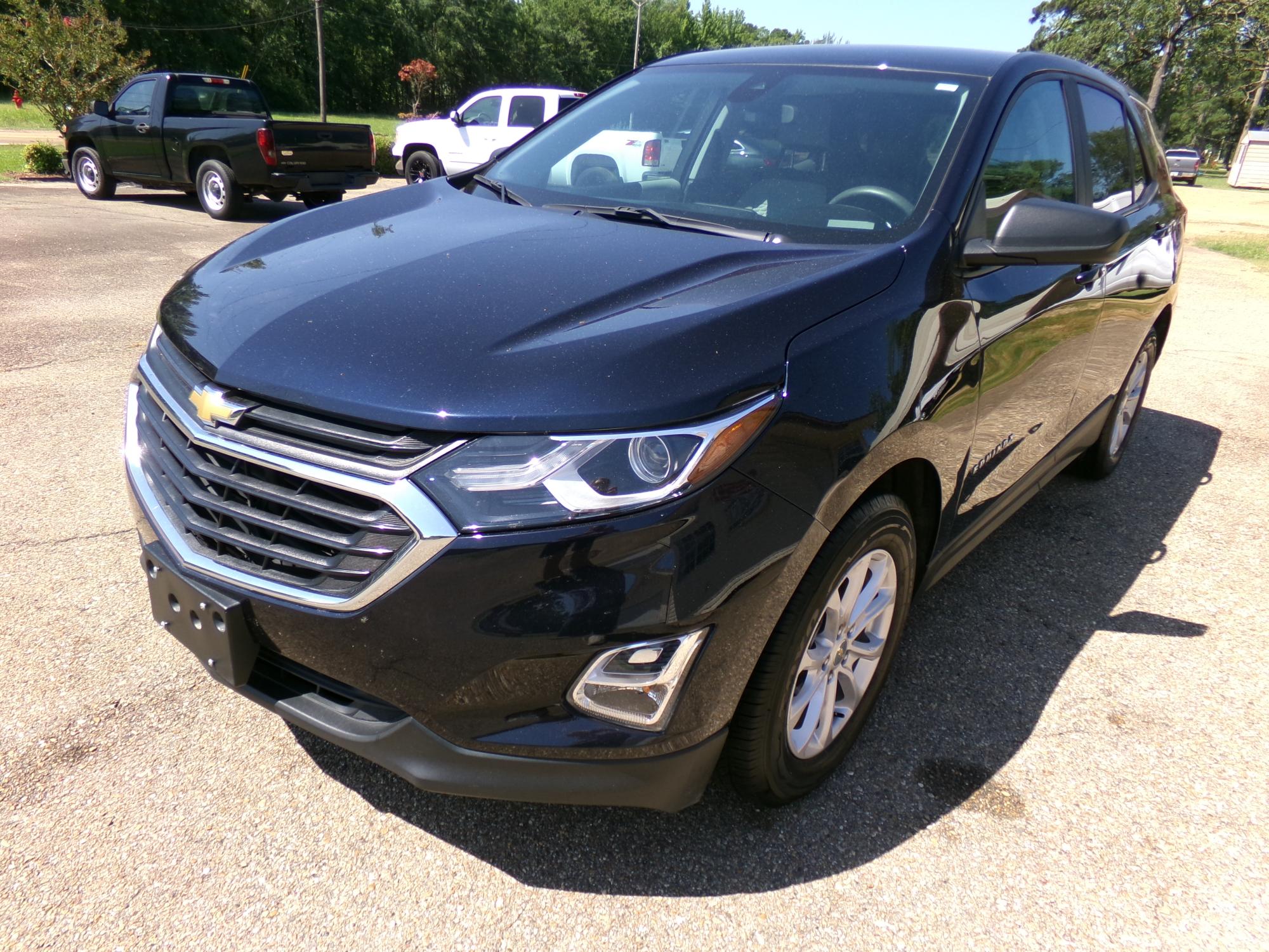 photo of 2021 Chevrolet Equinox LS 2WD