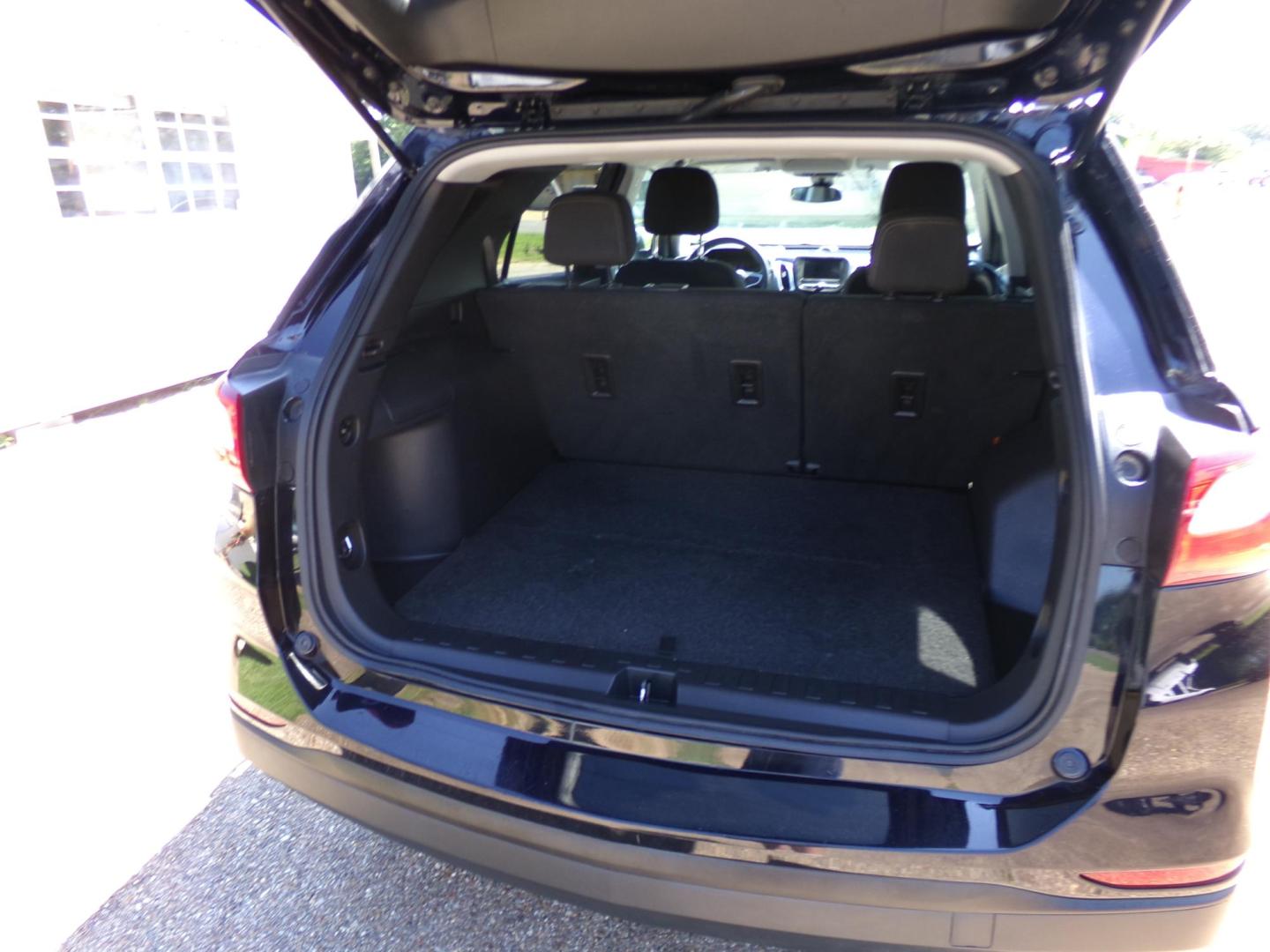 2021 Darkmoon Blue Metallic /Black Chevrolet Equinox LS 2WD (3GNAXHEV9MS) with an 1.5L L4 DOHC 16V TURBO engine, 6A transmission, located at 401 First NE, Bearden, AR, 71720, (870) 687-3414, 33.726528, -92.611519 - Photo#3