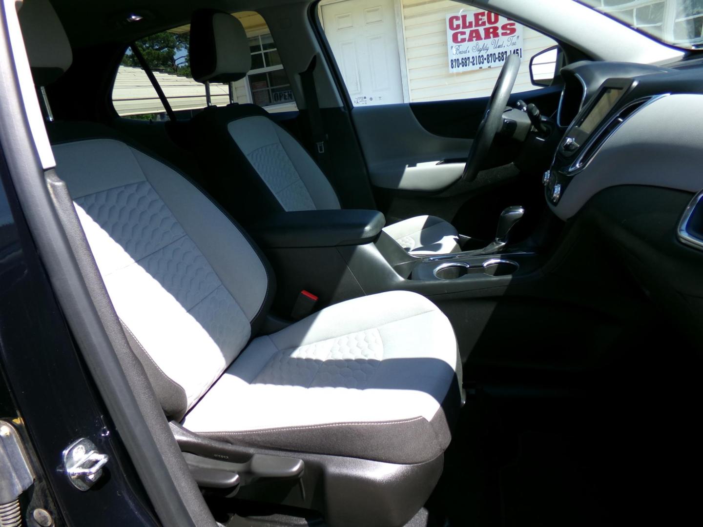 2021 Darkmoon Blue Metallic /Black Chevrolet Equinox LS 2WD (3GNAXHEV9MS) with an 1.5L L4 DOHC 16V TURBO engine, 6A transmission, located at 401 First NE, Bearden, AR, 71720, (870) 687-3414, 33.726528, -92.611519 - Photo#14