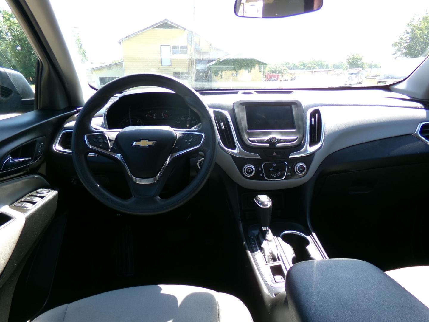 2021 Darkmoon Blue Metallic /Black Chevrolet Equinox LS 2WD (3GNAXHEV9MS) with an 1.5L L4 DOHC 16V TURBO engine, 6A transmission, located at 401 First NE, Bearden, AR, 71720, (870) 687-3414, 33.726528, -92.611519 - Photo#15