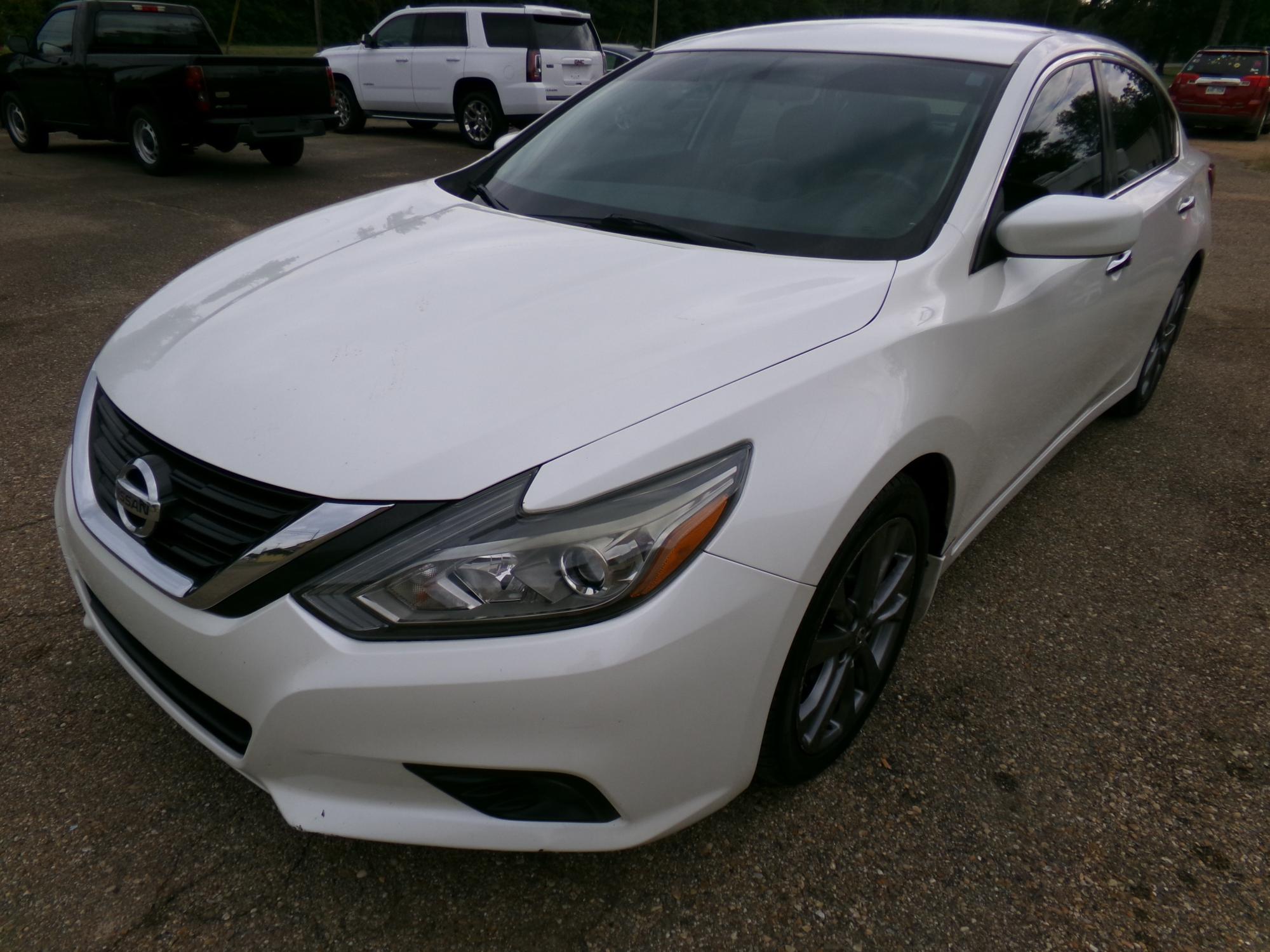 photo of 2018 Nissan Altima 2.5 SR
