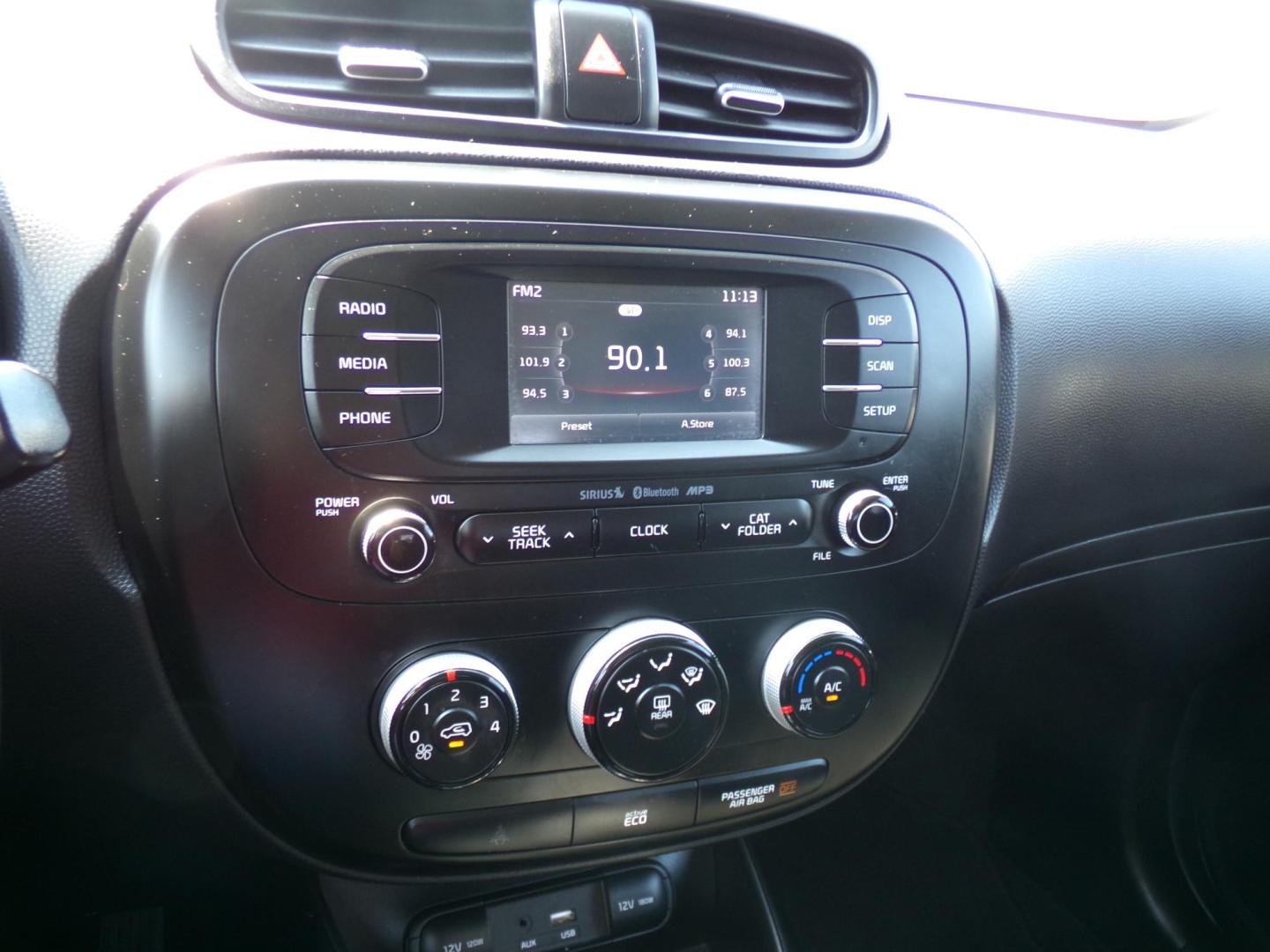 2016 Carribean Blue Metallic /Black Kia Soul + (KNDJP3A50G7) with an 2.0L L4 DOHC 16V engine, 6A transmission, located at 401 First NE, Bearden, AR, 71720, (870) 687-3414, 33.726528, -92.611519 - Photo#9