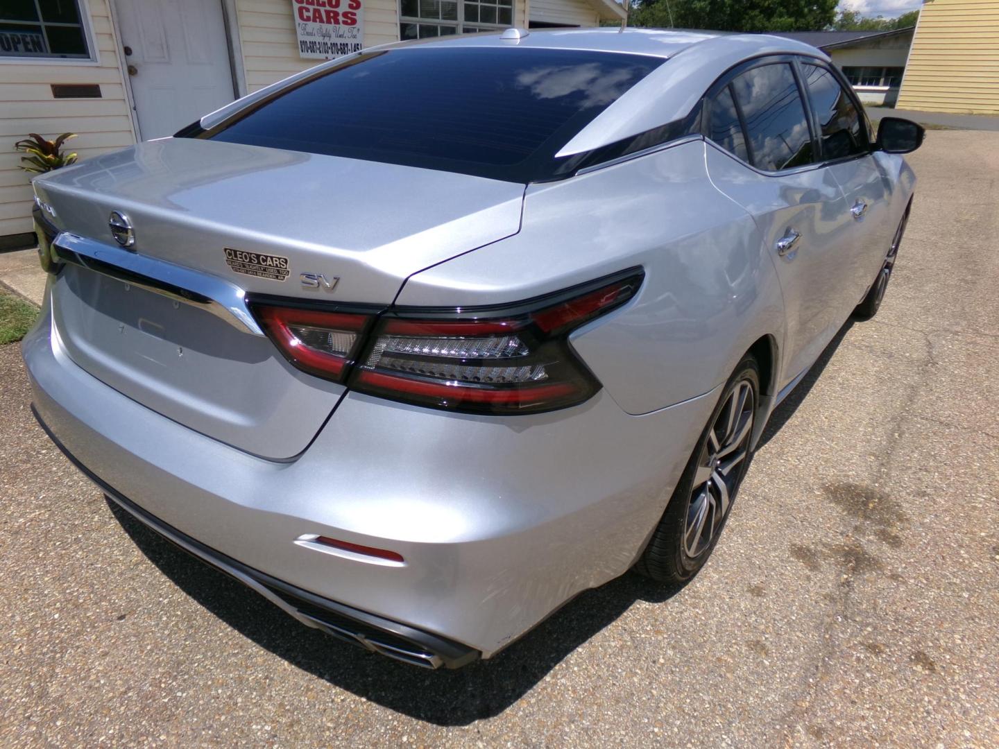 2019 Platinum Metallic /Black Nissan Maxima 3.5 SL (1N4AA6AV9KC) with an 3.5L V6 DOHC 24V engine, CVT transmission, located at 401 First NE, Bearden, AR, 71720, (870) 687-3414, 33.726528, -92.611519 - Photo#22
