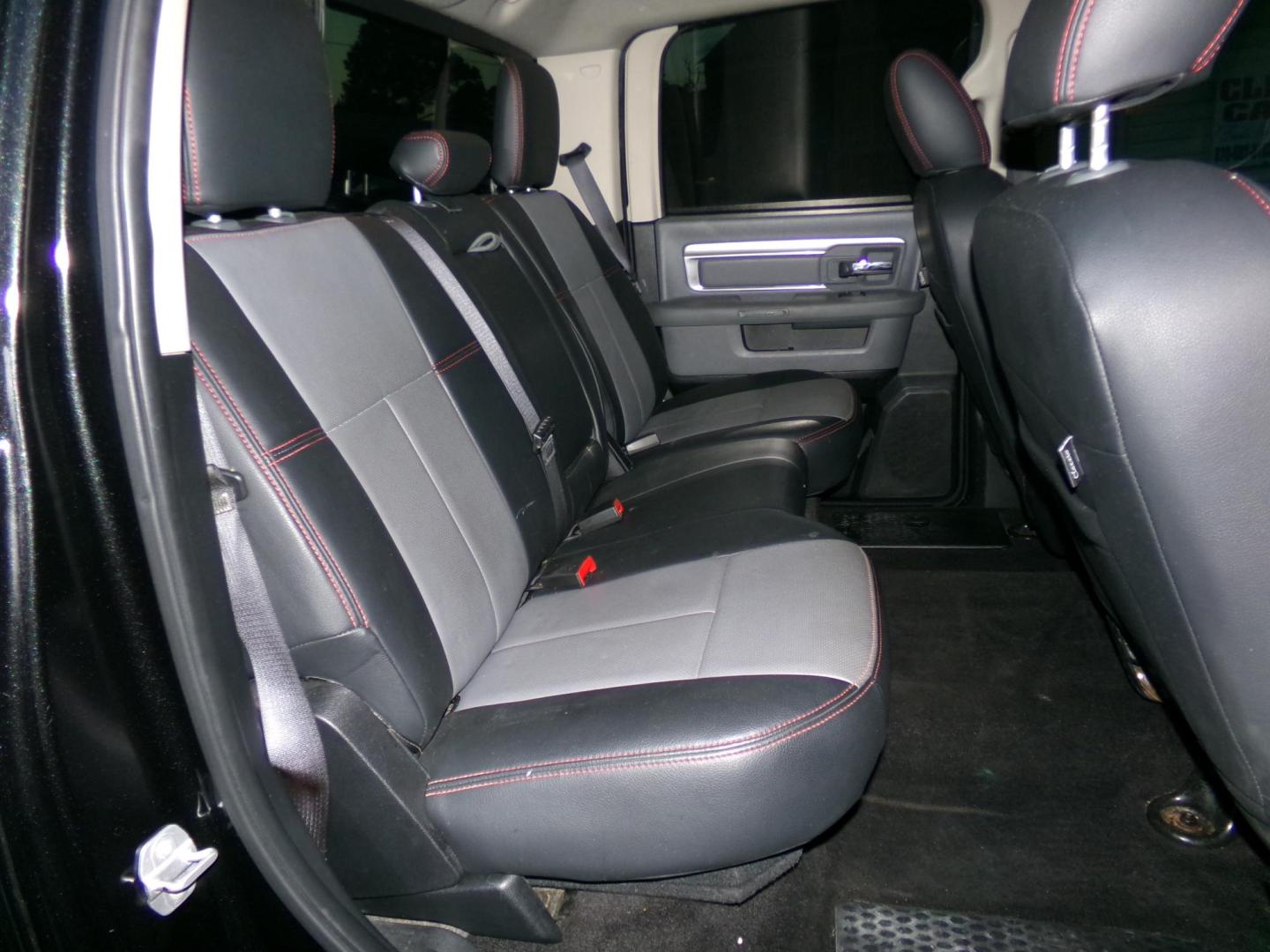 2015 Black /Black RAM 1500 SLT Crew Cab SWB 2WD (1C6RR6LT0FS) with an 5.7L V8 OHV 16V engine, 6-Speed Automatic transmission, located at 401 First NE, Bearden, AR, 71720, (870) 687-3414, 33.726528, -92.611519 - Photo#21