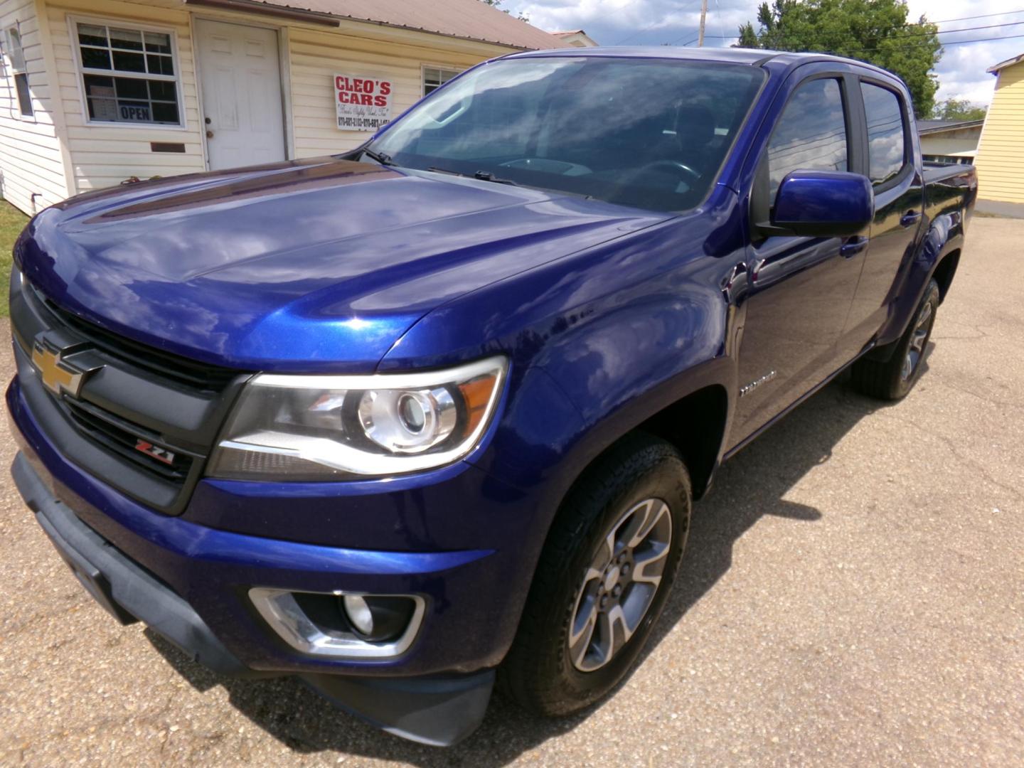2016 Laser Blue Metallic /Black Chevrolet Colorado Z71 Crew Cab 4WD Long Box (1GCGTDE38G1) with an 3.6L V6 DOHC 24V GAS engine, 6A transmission, located at 401 First NE, Bearden, AR, 71720, (870) 687-3414, 33.726528, -92.611519 - Photo#0