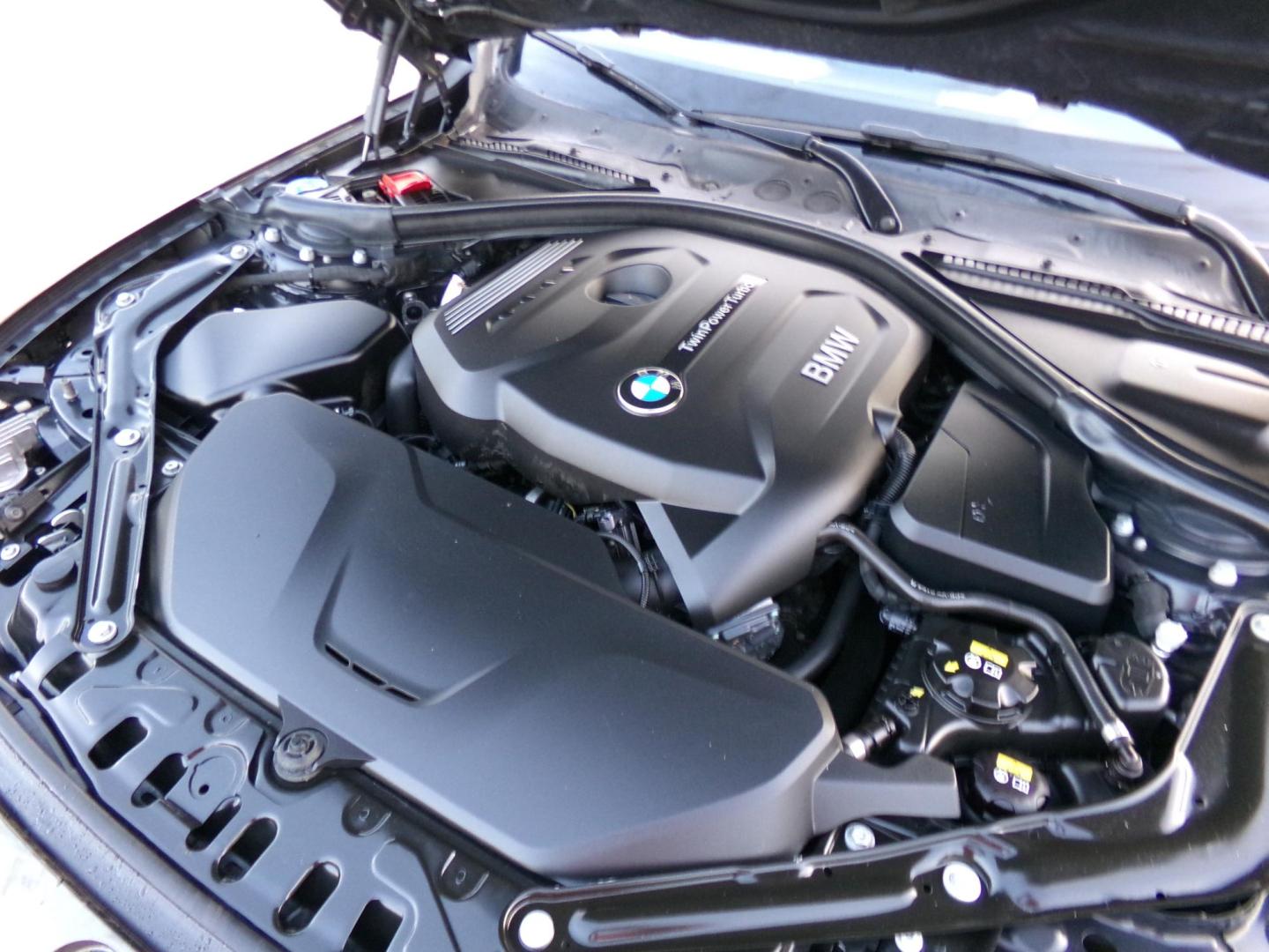 2018 Black /Black BMW 4-Series 430i SULEV Convertible (WBA4Z1C51JE) with an 2.0L L4 DOHC 16V engine, 8A transmission, located at 401 First NE, Bearden, AR, 71720, (870) 687-3414, 33.726528, -92.611519 - Photo#7