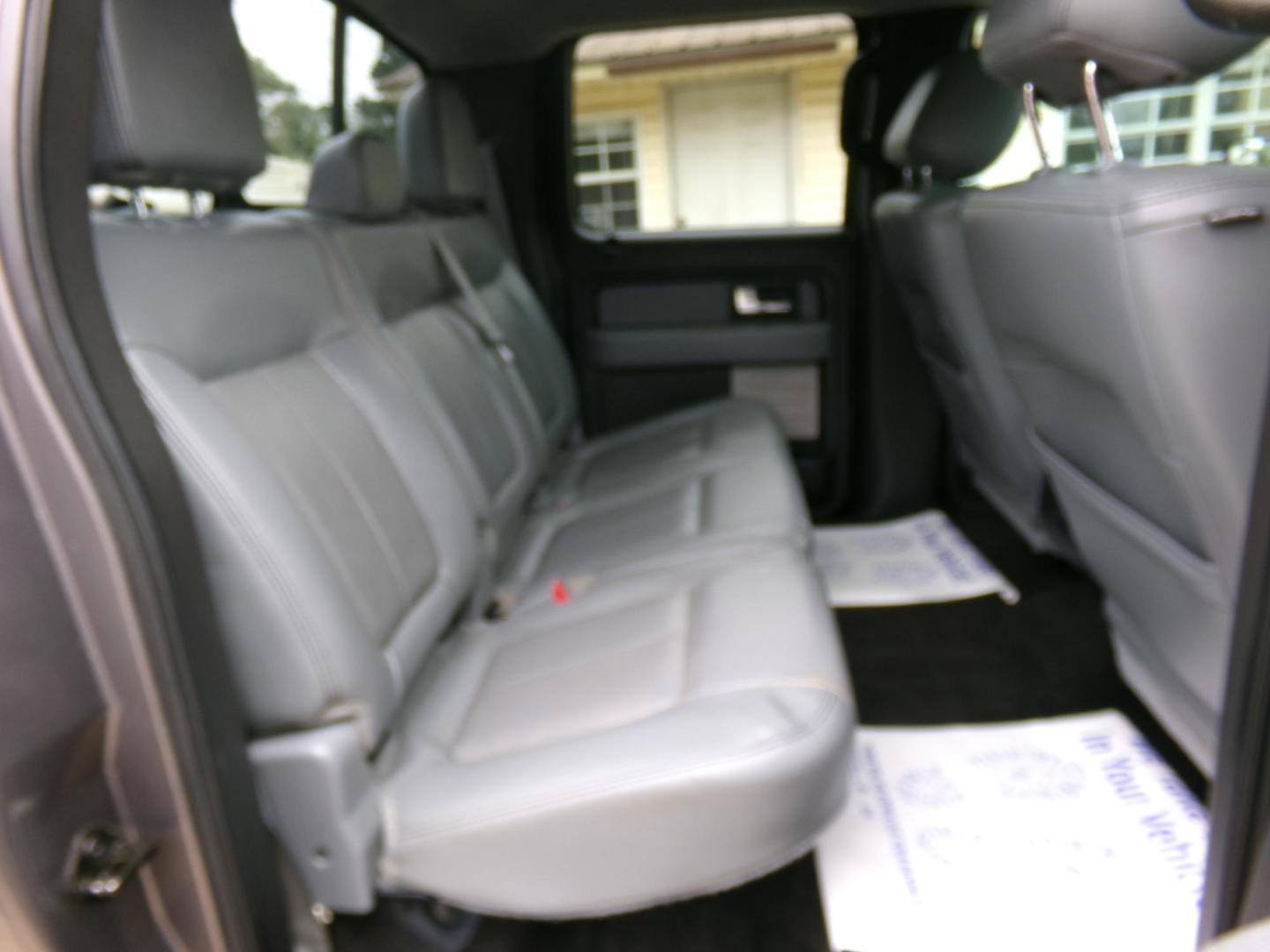 2014 Cinza Berlin Metallic /Gray Ford F-150 XLT SuperCrew 6.5-ft. Bed 2WD (1FTFW1CT0EK) with an 3.5L V6 TURBO engine, 6-Speed Automatic transmission, located at 401 First NE, Bearden, AR, 71720, (870) 687-3414, 33.726528, -92.611519 - Photo#18