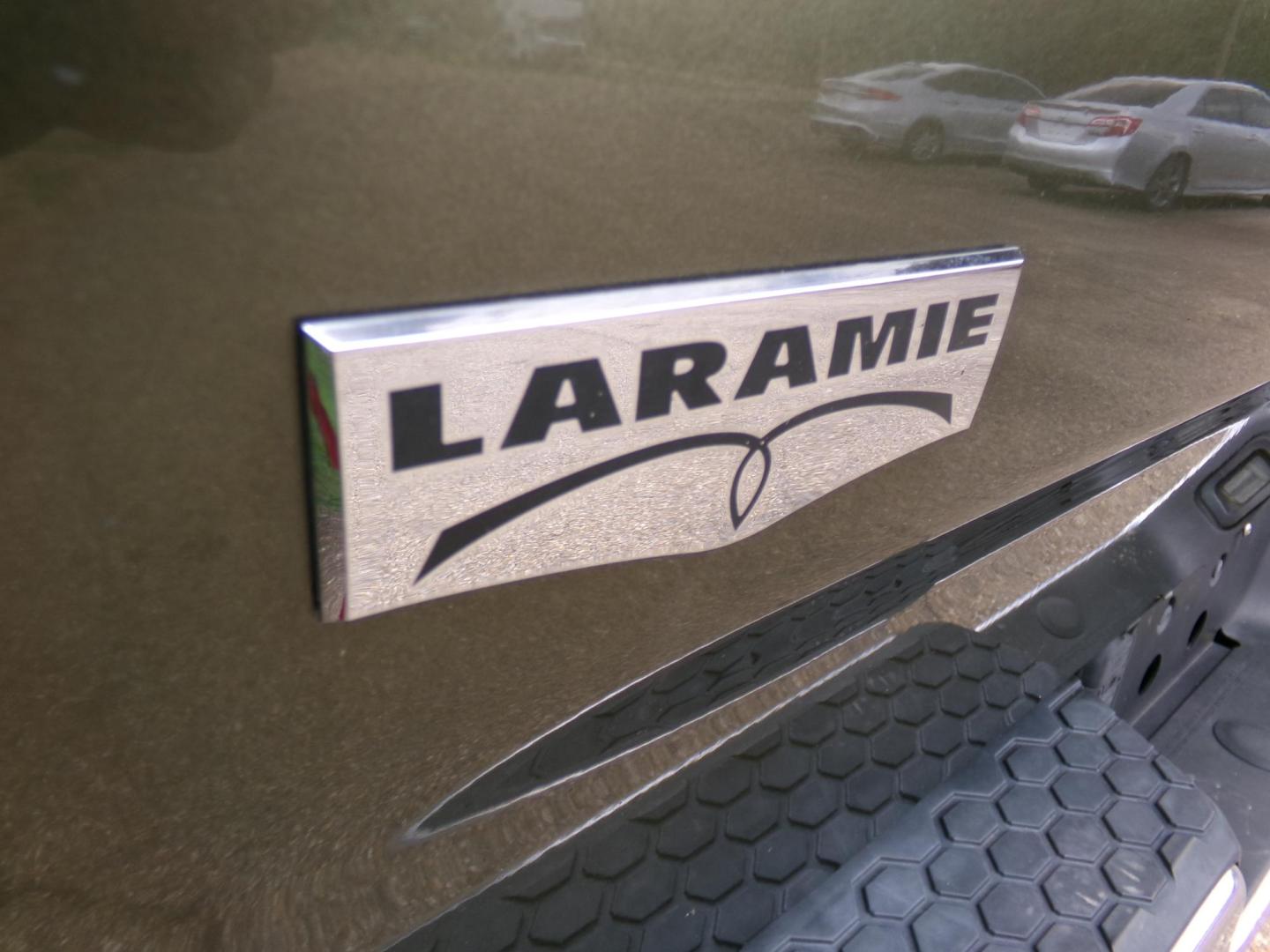 2012 Sarsaparilla Sage Metallic /Tan Dodge Ram 1500 Laramie Quad Cab 2WD (1C6RD6JT1CS) with an 5.7L V8 OHV 16V engine, 6-Speed Automatic transmission, located at 401 First NE, Bearden, AR, 71720, (870) 687-3414, 33.726528, -92.611519 - Photo#3