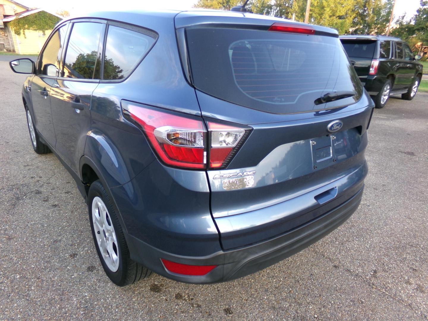 2018 Blue Diamond Metallic /Charcoal Ford Escape S FWD (1FMCU0F76JU) with an 2.5L L4 DOHC 16V engine, 6A transmission, located at 401 First NE, Bearden, AR, 71720, (870) 687-3414, 33.726528, -92.611519 - Photo#2