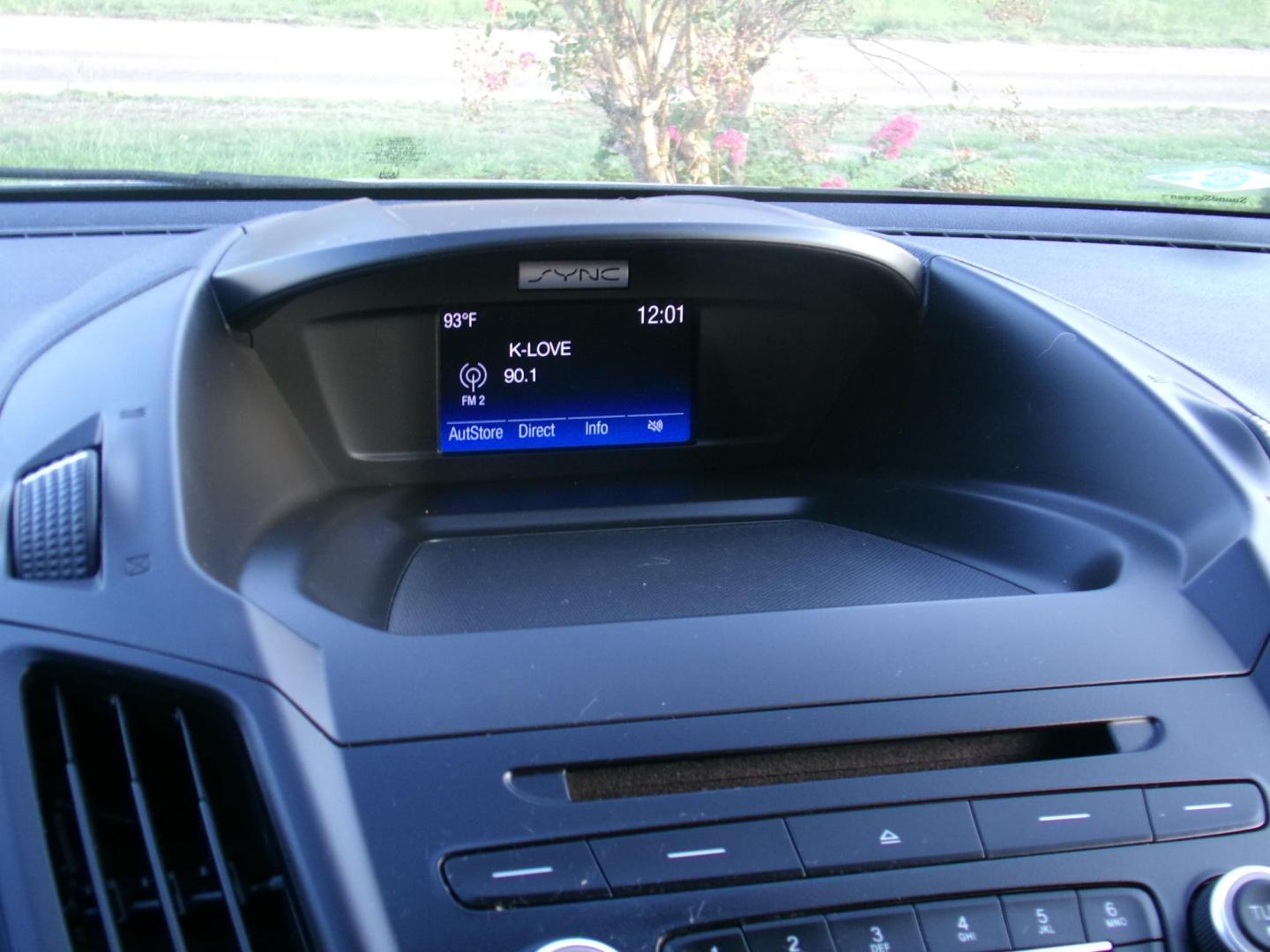 2018 Blue Diamond Metallic /Charcoal Ford Escape S FWD (1FMCU0F76JU) with an 2.5L L4 DOHC 16V engine, 6A transmission, located at 401 First NE, Bearden, AR, 71720, (870) 687-3414, 33.726528, -92.611519 - Photo#9