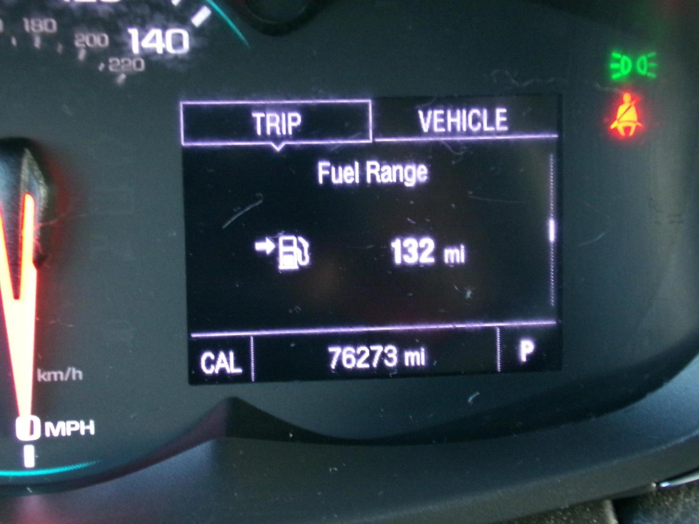 2018 Silver /Charcoal Chevrolet Trax LS FWD (KL7CJKSB5JB) with an 1.4L L4 DOHC 16V engine, 6A transmission, located at 401 First NE, Bearden, AR, 71720, (870) 687-3414, 33.726528, -92.611519 - Photo#8