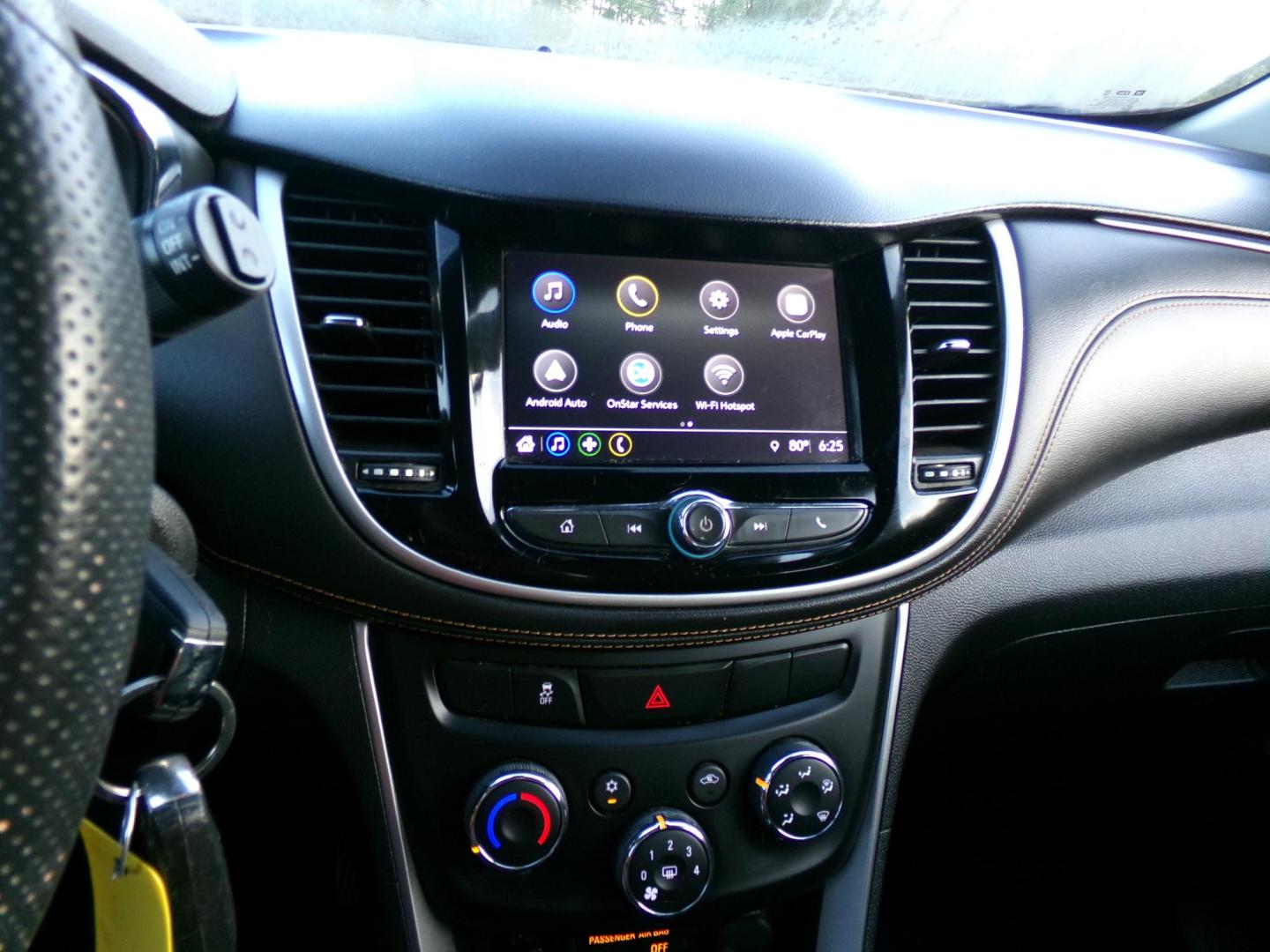 2018 Silver /Charcoal Chevrolet Trax LS FWD (KL7CJKSB5JB) with an 1.4L L4 DOHC 16V engine, 6A transmission, located at 401 First NE, Bearden, AR, 71720, (870) 687-3414, 33.726528, -92.611519 - Photo#9