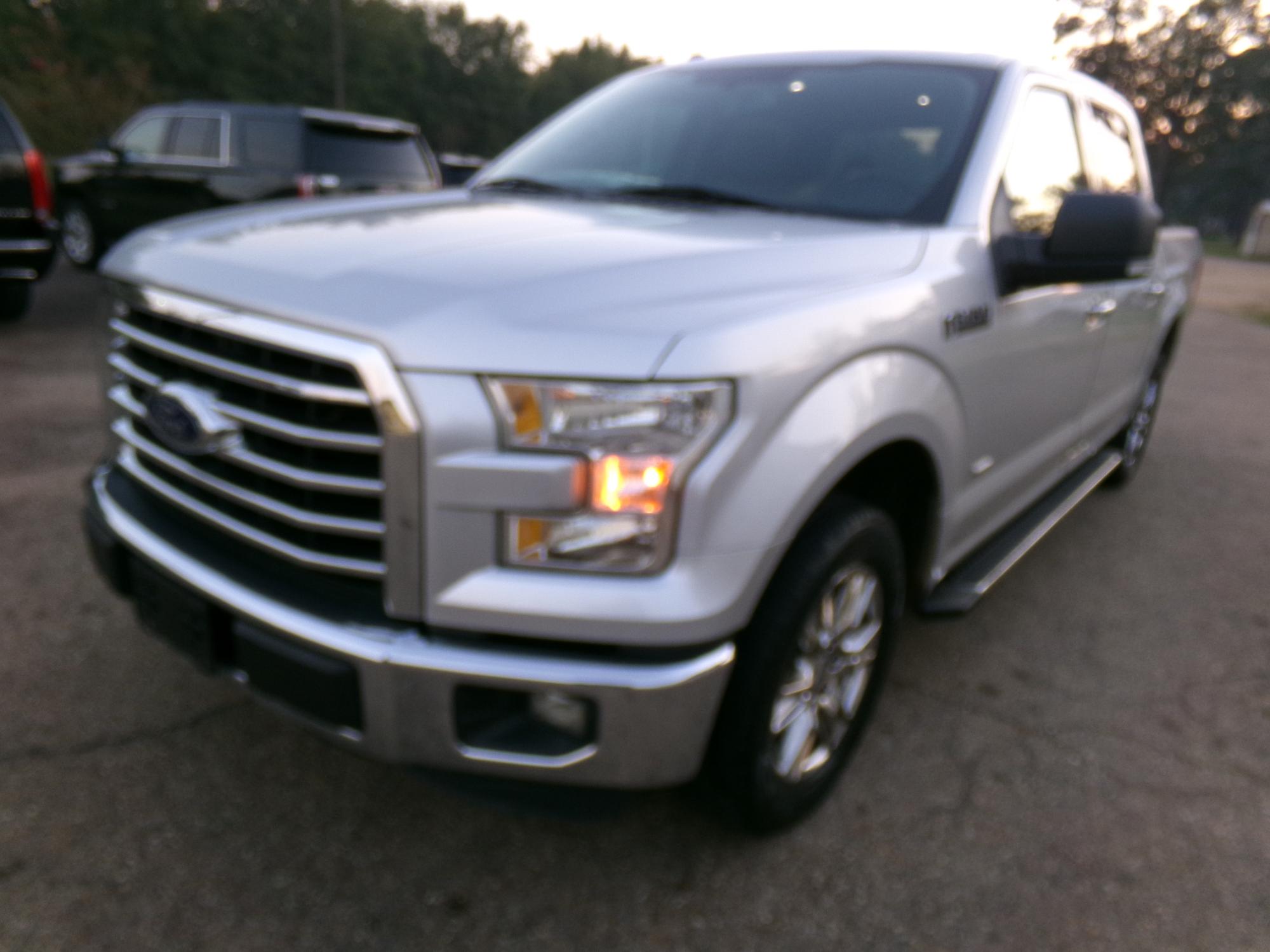 photo of 2016 Ford F-150 XLT SuperCrew 5.5-ft. 2WD