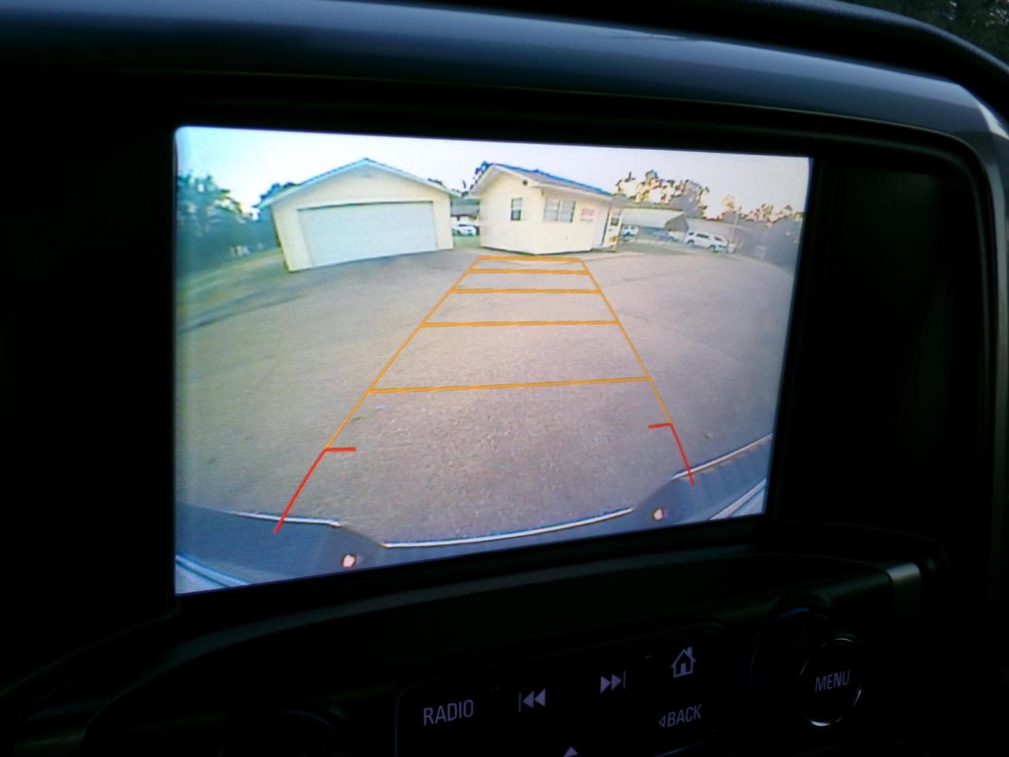 2017 Chevrolet Silverado 1500 LT Double Cab 4WD (1GCVKREC4HZ) with an 5.3L V8 OHV 16V engine, 6A transmission, located at 400 First NW, Bearden, AR, 71720, (870) 687-3414, 0.000000, 0.000000 - Photo#15