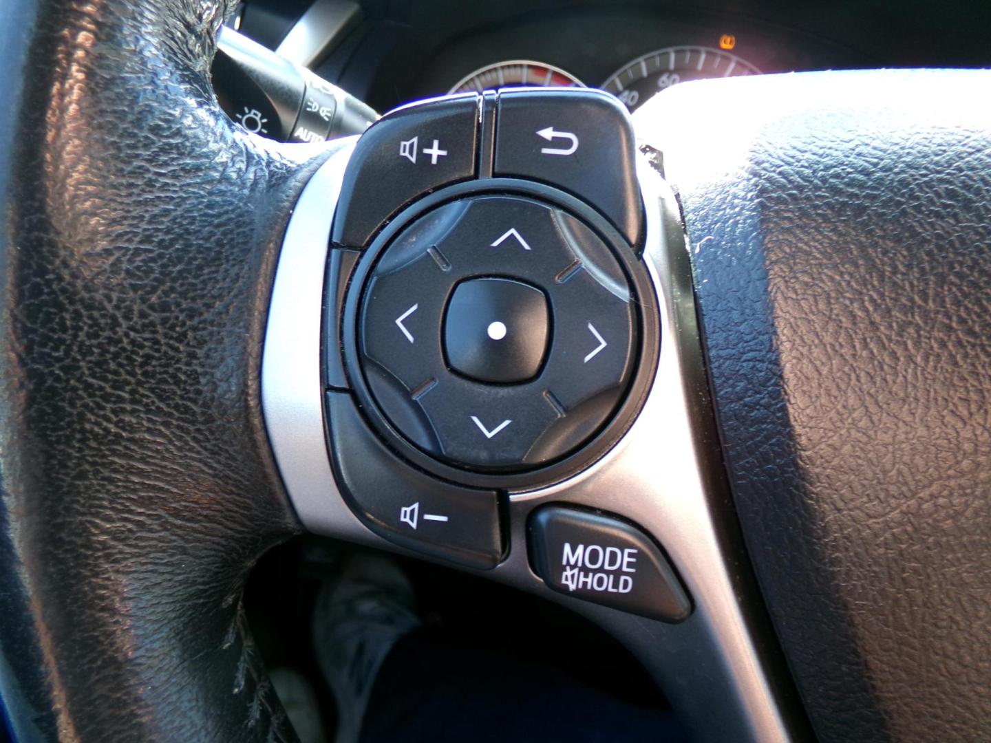 2012 Gray /Black Toyota Camry SE (4T1BF1FK3CU) with an 2.5L L4 DOHC 16V engine, 6-Speed Automatic transmission, located at 401 First NE, Bearden, AR, 71720, (870) 687-3414, 33.726528, -92.611519 - Photo#12