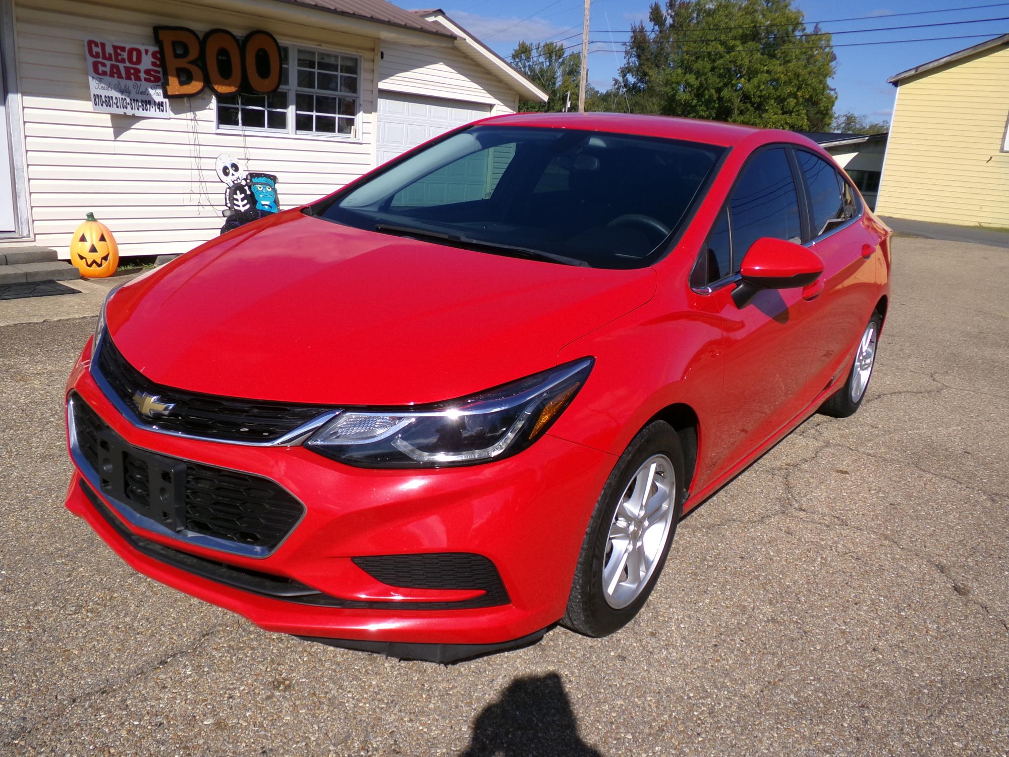 photo of 2018 Chevrolet Cruze LT Auto