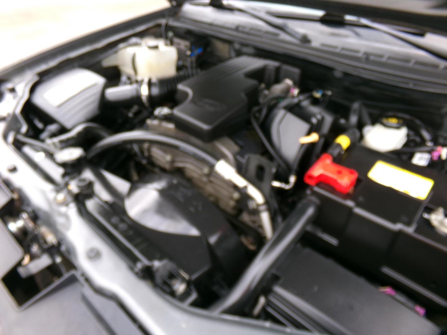 2012 Gray /Gray Chevrolet Colorado 1LT Ext. Cab 2WD (1GCESCF97C8) with an 2.9L L4 DOHC 16V engine, 4-Speed Automatic transmission, located at 400 First NW, Bearden, AR, 71720, (870) 687-3414, 0.000000, 0.000000 - Photo#4