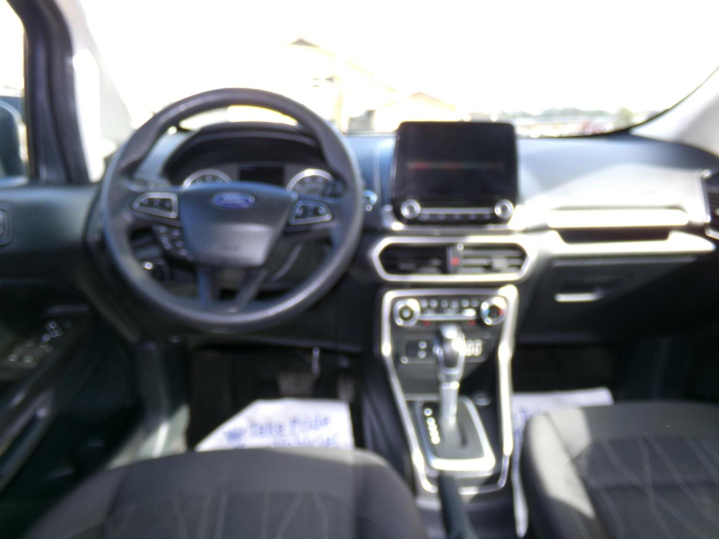 2021 Smoke Metallic /Charcoal Ford EcoSport SE (MAJ3S2GE2MC) with an 1.0L L3 engine, 6A transmission, located at 400 First NW, Bearden, AR, 71720, (870) 687-3414, 0.000000, 0.000000 - Photo#20