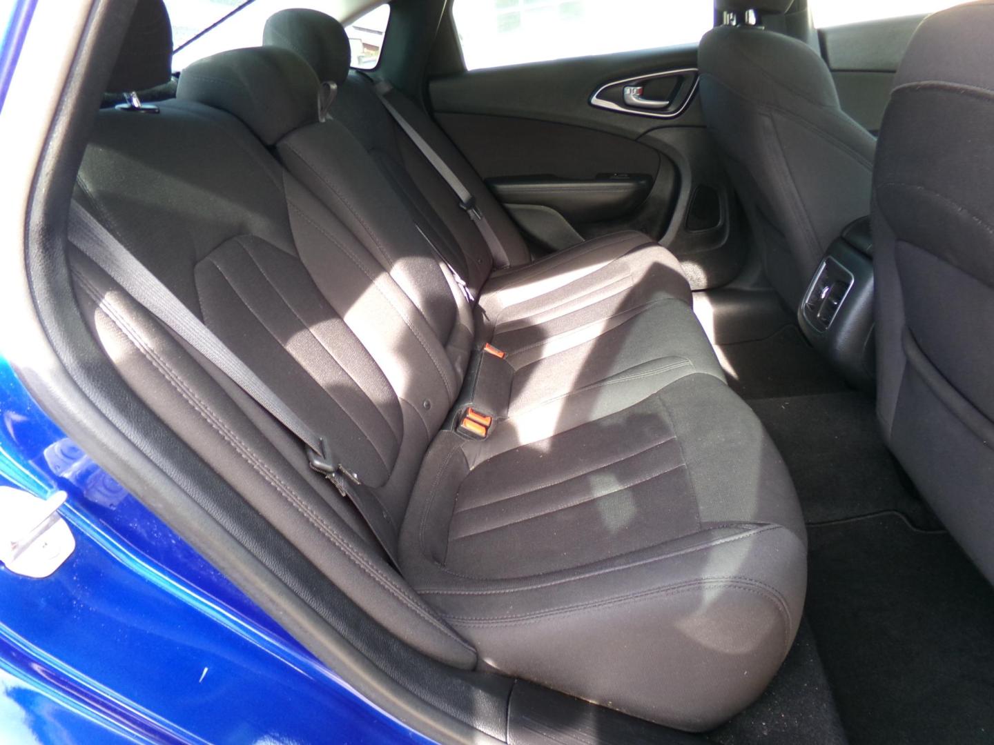 2015 Blue Streak Pearl /Black Chrysler 200 Limited (1C3CCCAB3FN) with an 2.4L L4 DOHC 16V engine, 9-Speed Automatic transmission, located at 400 First NW, Bearden, AR, 71720, (870) 687-3414, 0.000000, 0.000000 - Photo#19