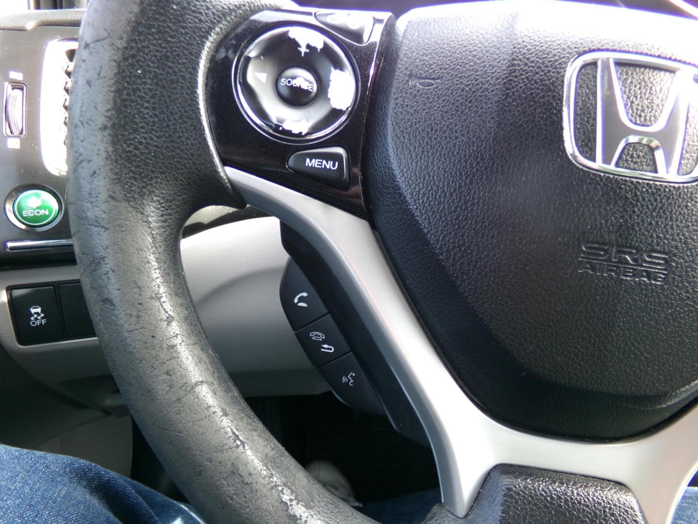 2013 Gray /Black Honda Civic EX Sedan 5-Speed AT (2HGFB2F80DH) with an 1.8L L4 SOHC 16V engine, 5-Speed Automatic transmission, located at 400 First NW, Bearden, AR, 71720, (870) 687-3414, 0.000000, 0.000000 - Photo#12