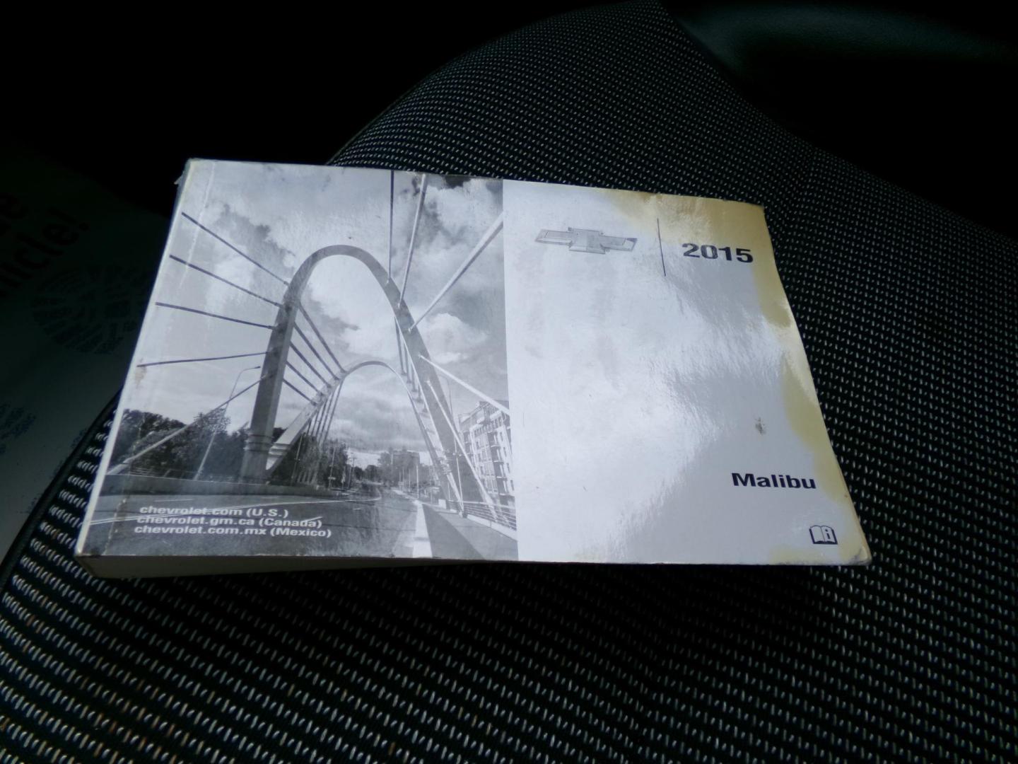 2015 Burgandy /Black Chevrolet Malibu 1LT (1G11C5SL2FF) with an 2.5L L4 DOHC 16V engine, 6-Speed Automatic transmission, located at 400 First NW, Bearden, AR, 71720, (870) 687-3414, 0.000000, 0.000000 - Photo#13