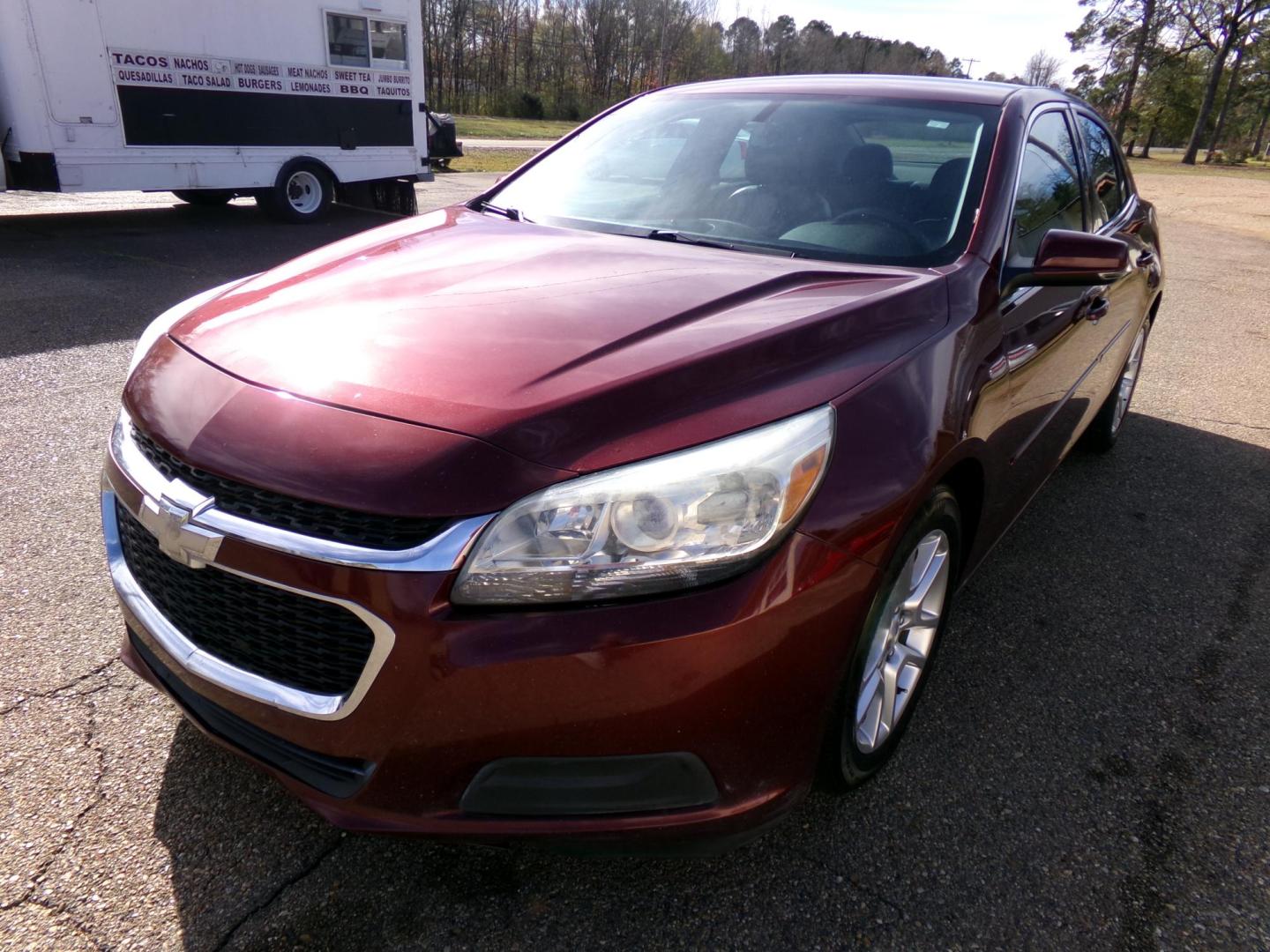 2015 Burgandy /Black Chevrolet Malibu 1LT (1G11C5SL2FF) with an 2.5L L4 DOHC 16V engine, 6-Speed Automatic transmission, located at 400 First NW, Bearden, AR, 71720, (870) 687-3414, 0.000000, 0.000000 - Photo#20