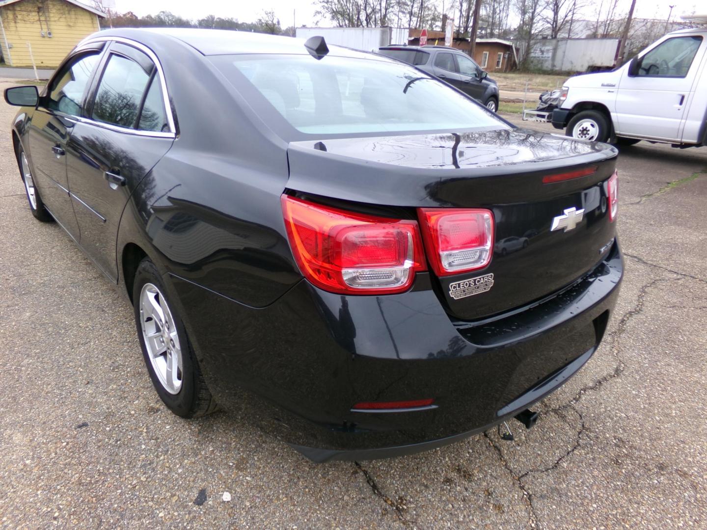 2014 Black /Black Chevrolet Malibu LS (1G11B5SL6EF) with an 2.5L L4 DOHC 16V engine, 6-Speed Automatic transmission, located at 400 First NW, Bearden, AR, 71720, (870) 687-3414, 0.000000, 0.000000 - Photo#2