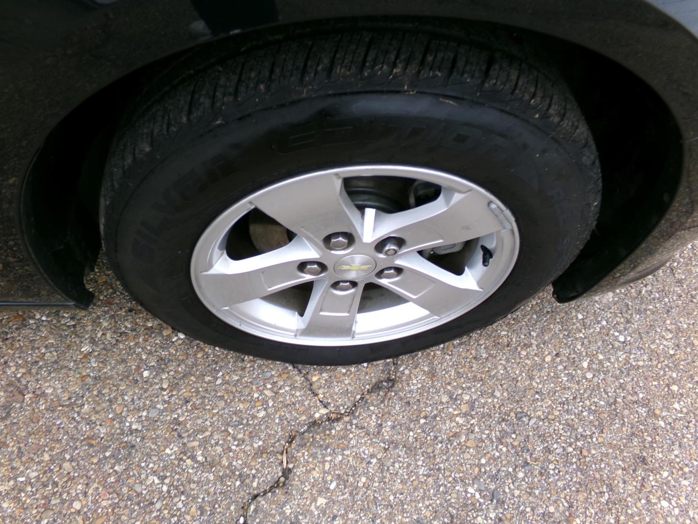 2014 Black /Black Chevrolet Malibu LS (1G11B5SL6EF) with an 2.5L L4 DOHC 16V engine, 6-Speed Automatic transmission, located at 400 First NW, Bearden, AR, 71720, (870) 687-3414, 0.000000, 0.000000 - Photo#4