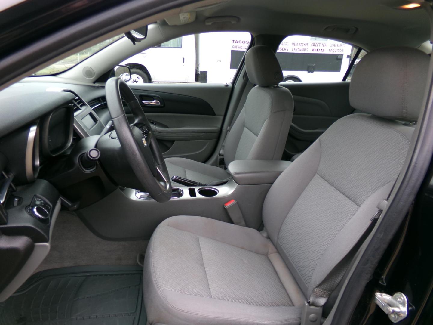 2014 Black /Black Chevrolet Malibu LS (1G11B5SL6EF) with an 2.5L L4 DOHC 16V engine, 6-Speed Automatic transmission, located at 400 First NW, Bearden, AR, 71720, (870) 687-3414, 0.000000, 0.000000 - Photo#7