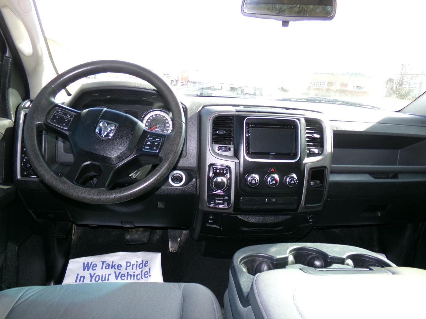 2015 Silver /Gray RAM 1500 Tradesman Quad Cab 4WD (1C6RR7FT3FS) with an 5.7L V8 OHV 16V engine, 6-Speed Automatic transmission, located at 400 First NW, Bearden, AR, 71720, (870) 687-3414, 0.000000, 0.000000 - Photo#19