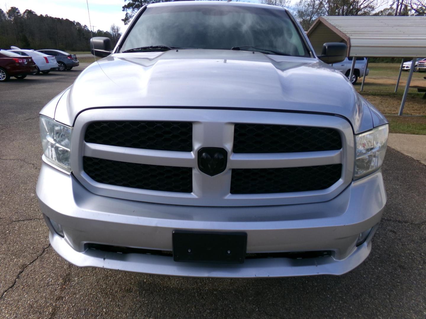 2015 Silver /Gray RAM 1500 Tradesman Quad Cab 4WD (1C6RR7FT3FS) with an 5.7L V8 OHV 16V engine, 6-Speed Automatic transmission, located at 400 First NW, Bearden, AR, 71720, (870) 687-3414, 0.000000, 0.000000 - Photo#22